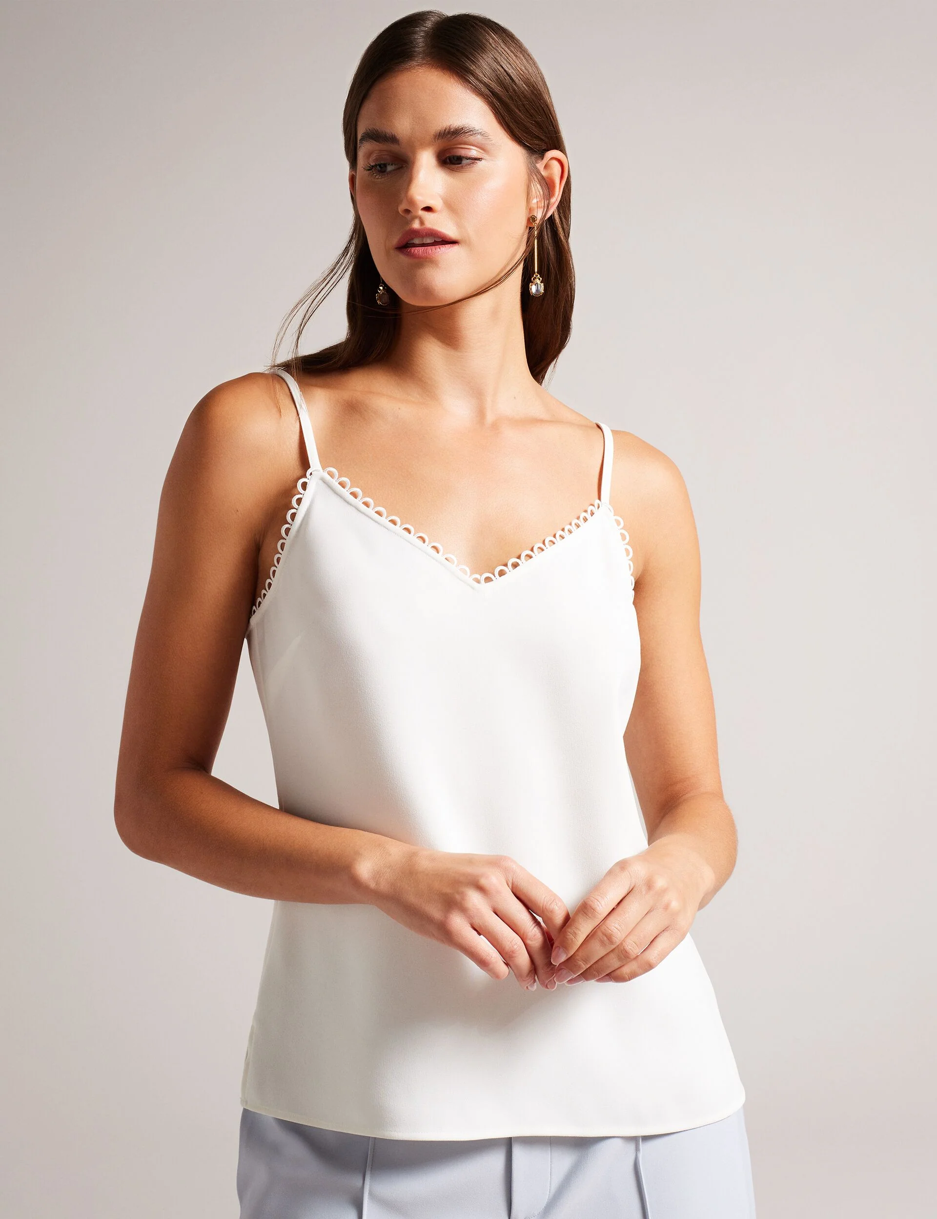 ANDRENO | WHITE