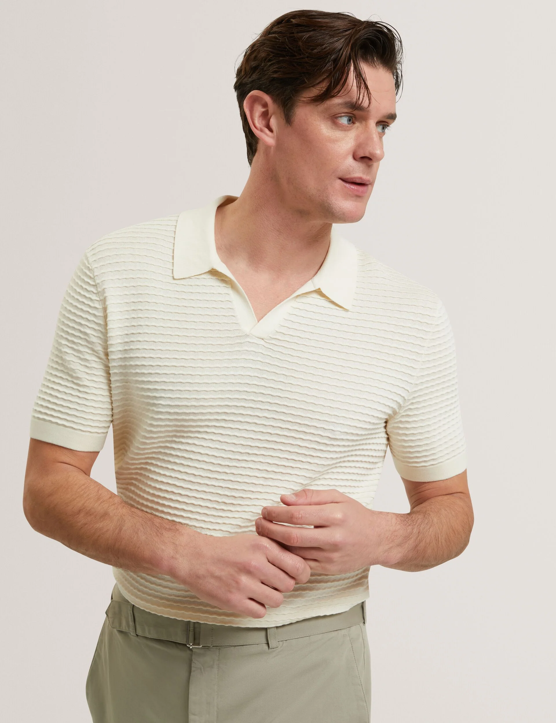Bestel | WHITE
