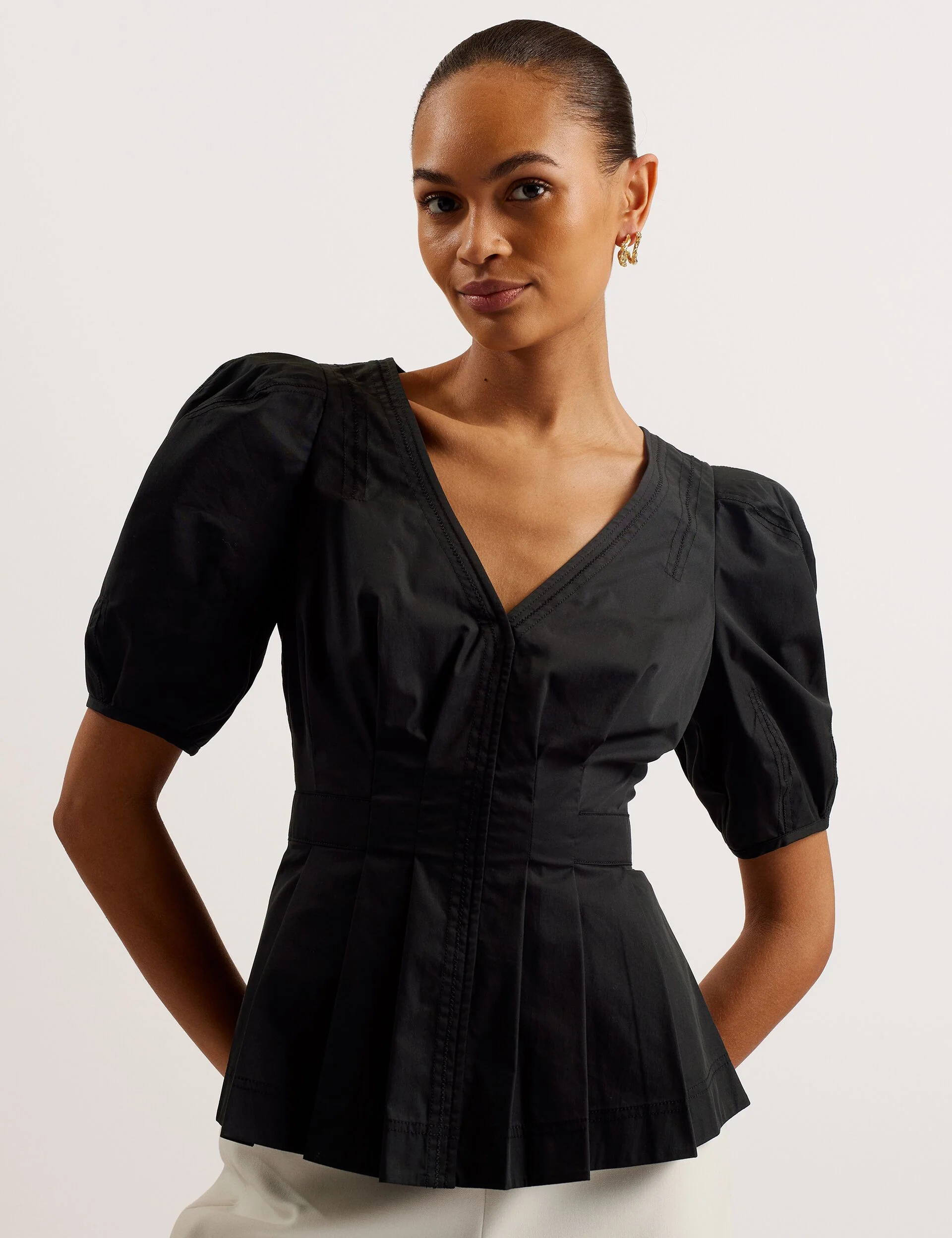 BURDUR | BLACK