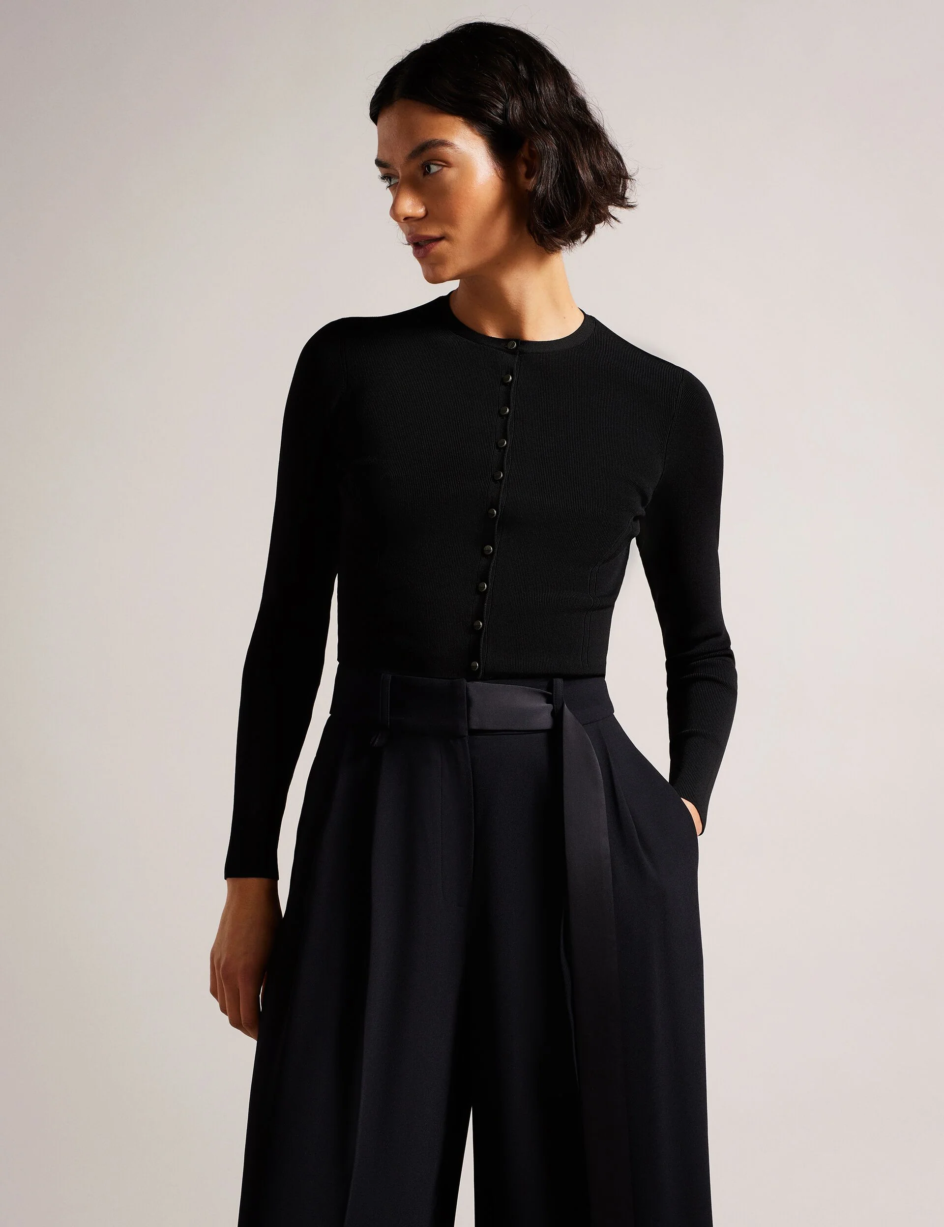 CAMILDA | BLACK
