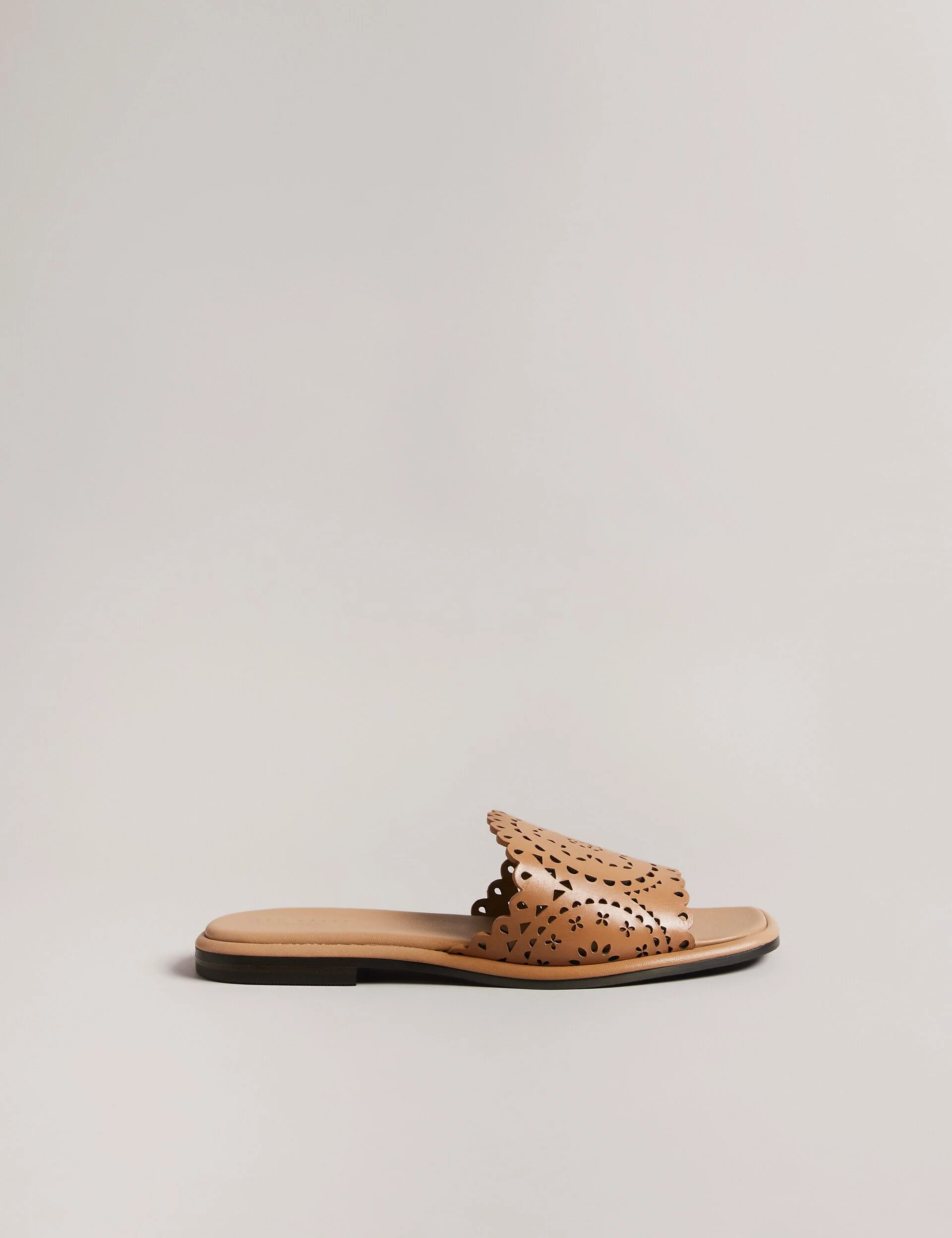 CLOVEI | LIGHT BROWN