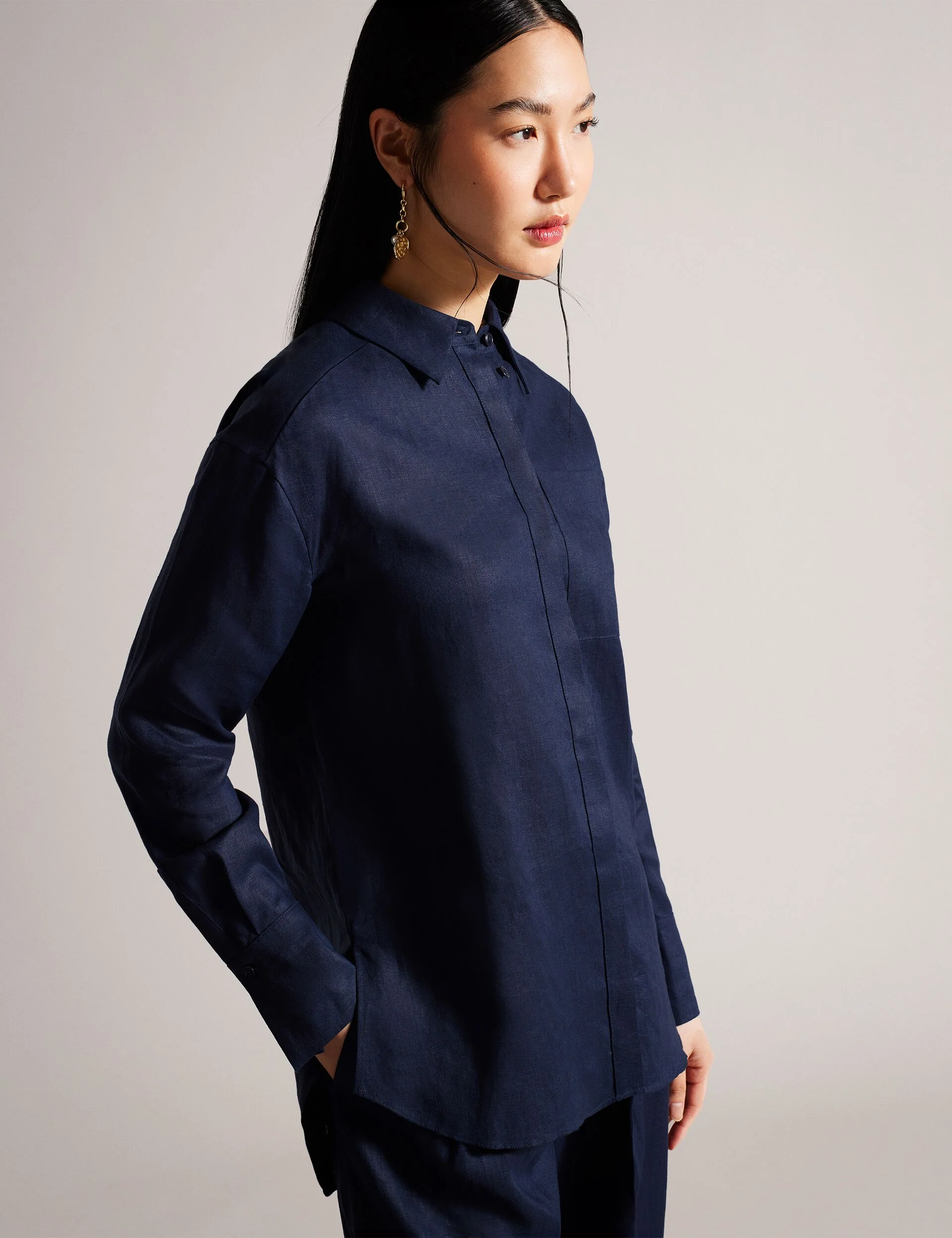 DORAHH | NAVY