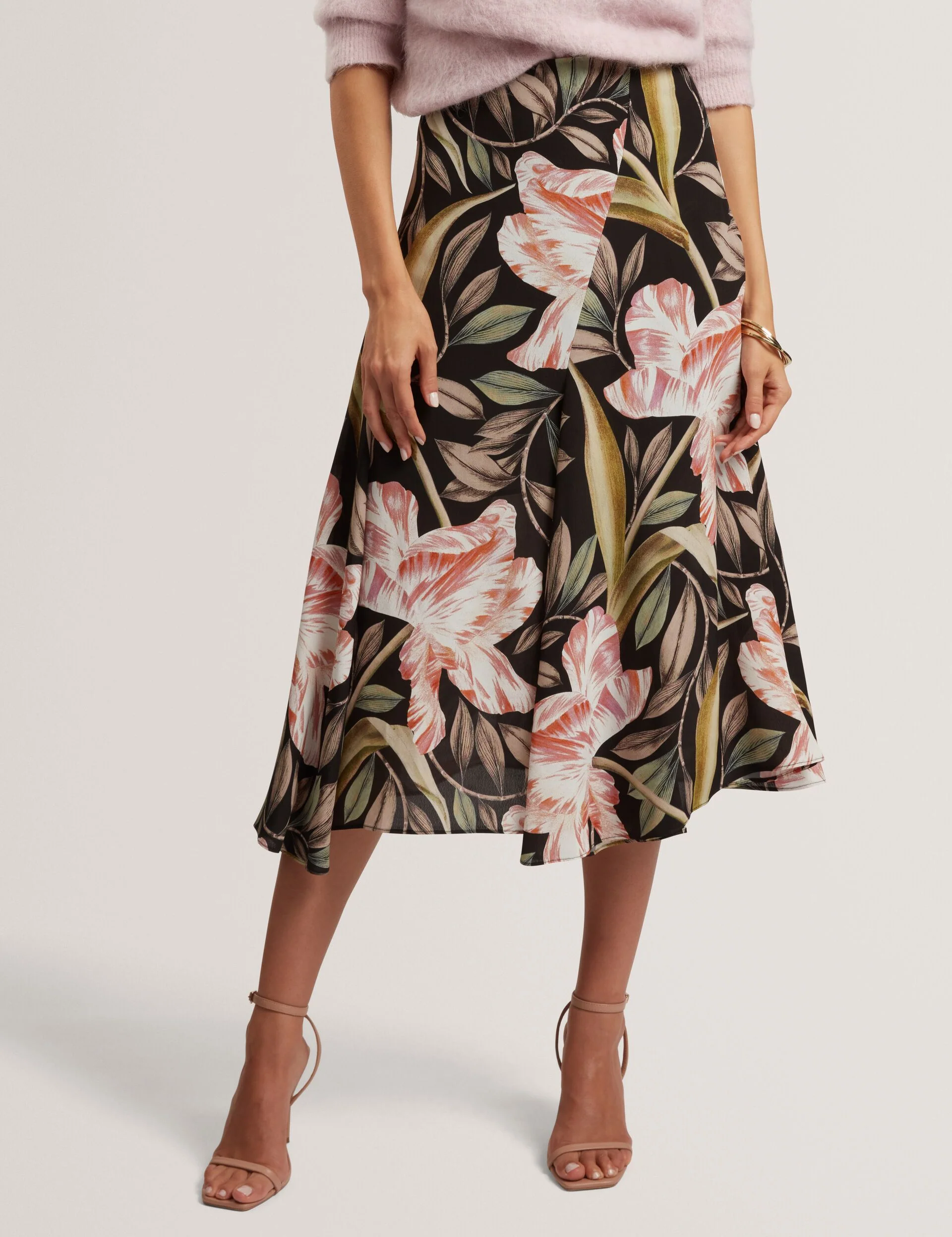 EHMILI | BLACK