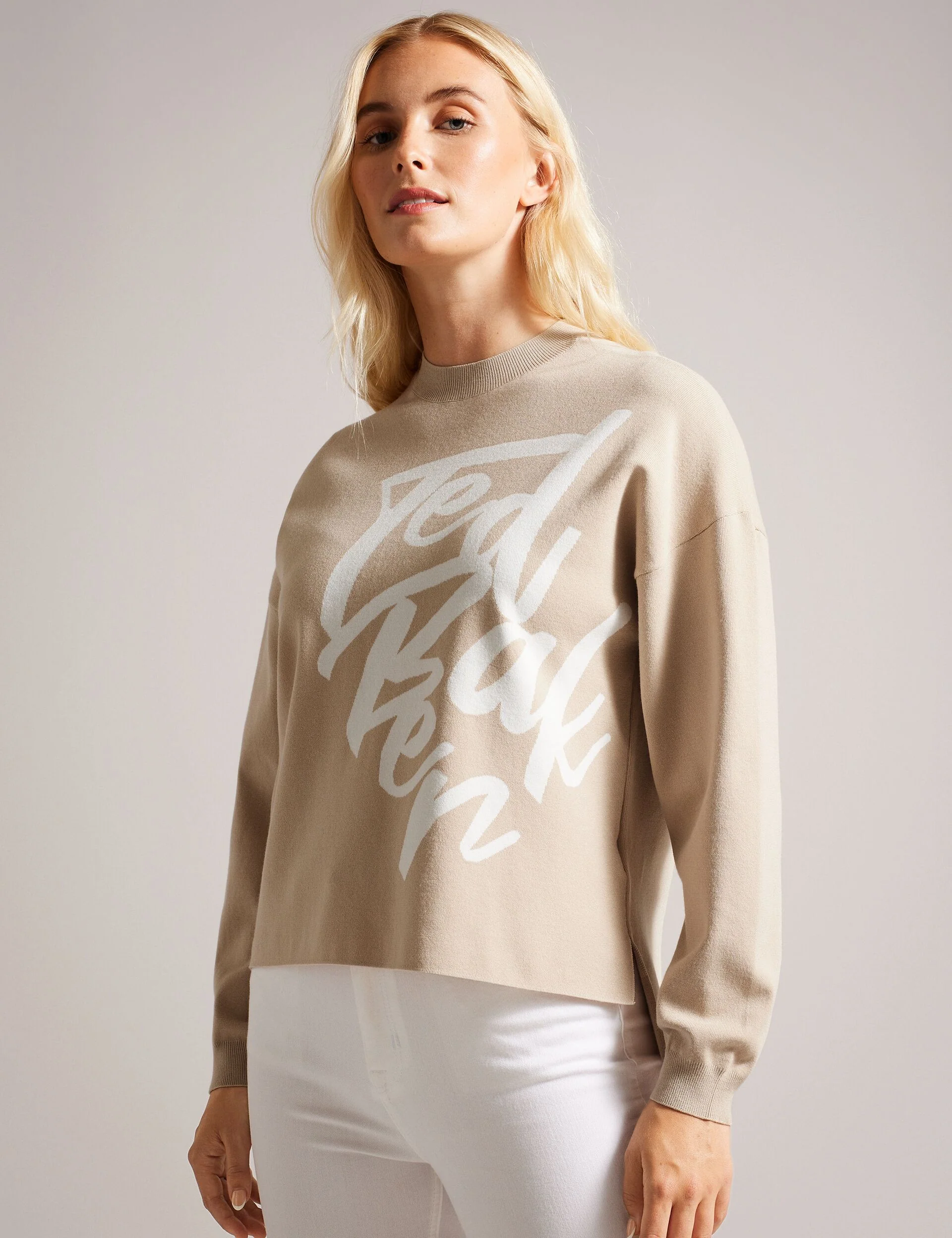 EMALLLY | CAMEL