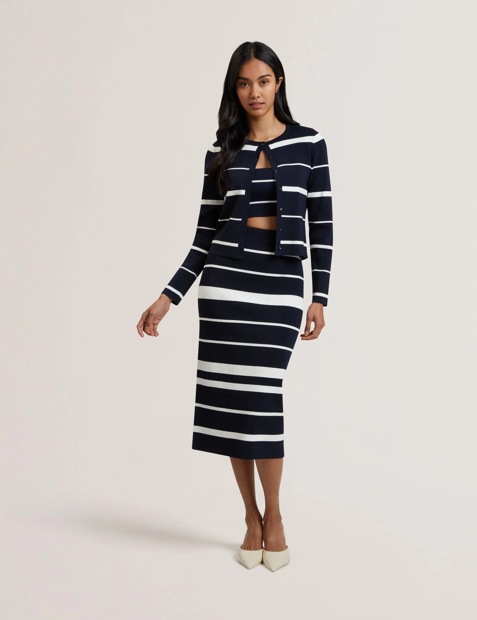 EMILIHA | NAVY
