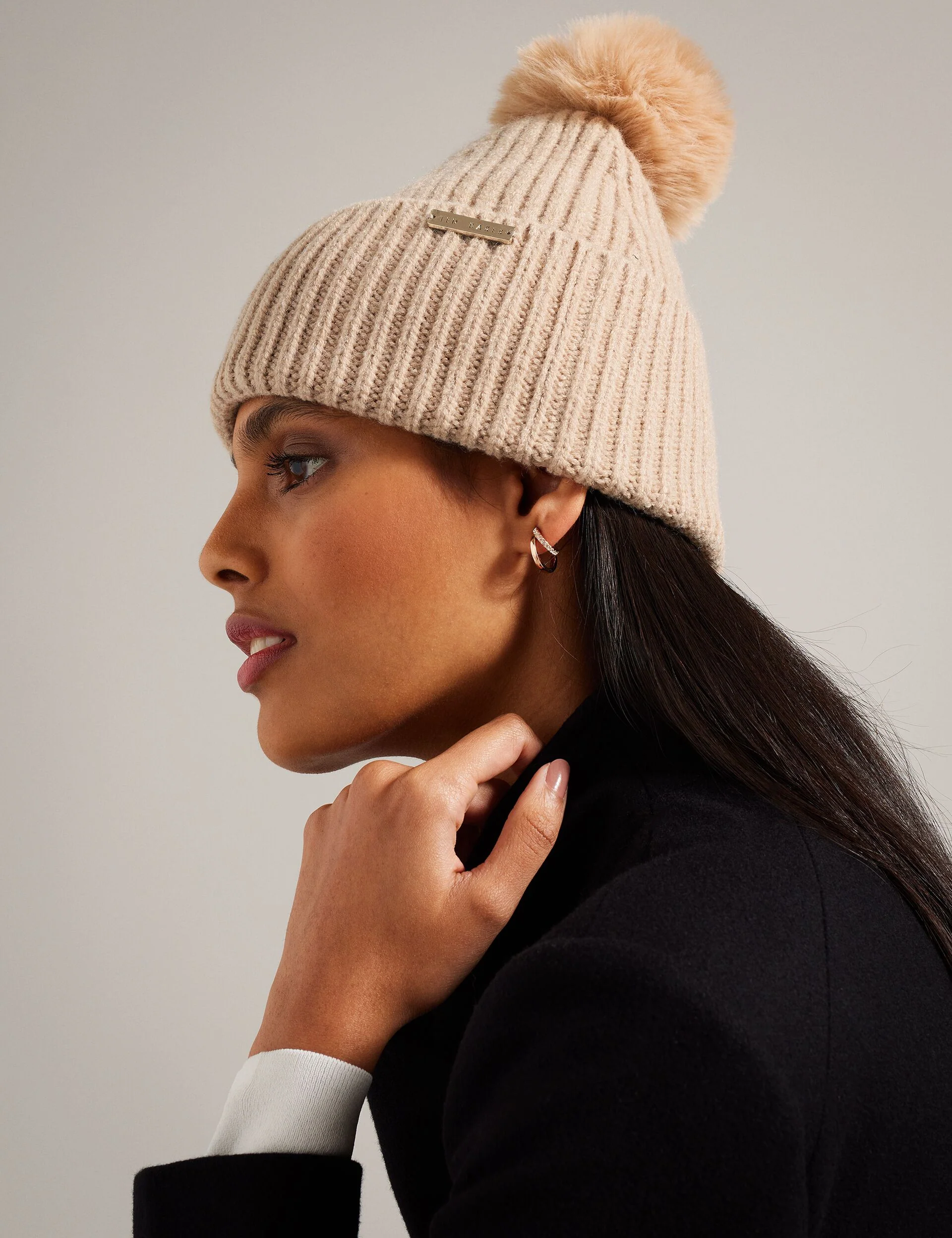 EMILYYS | CAMEL