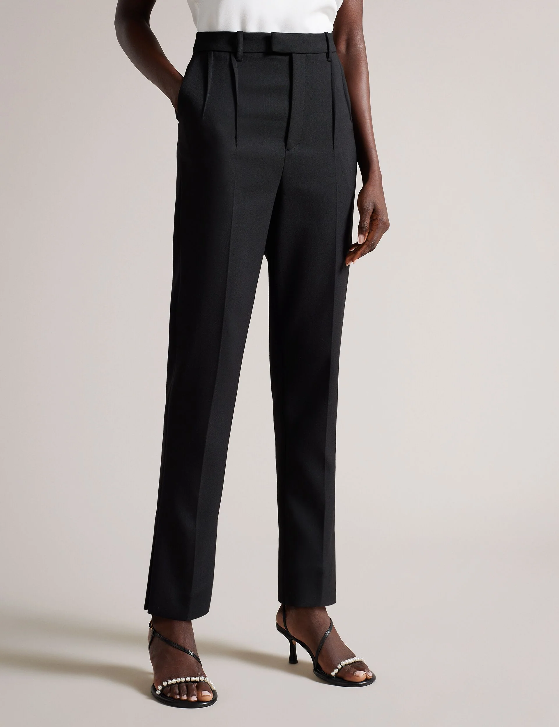 FRITTAT | BLACK