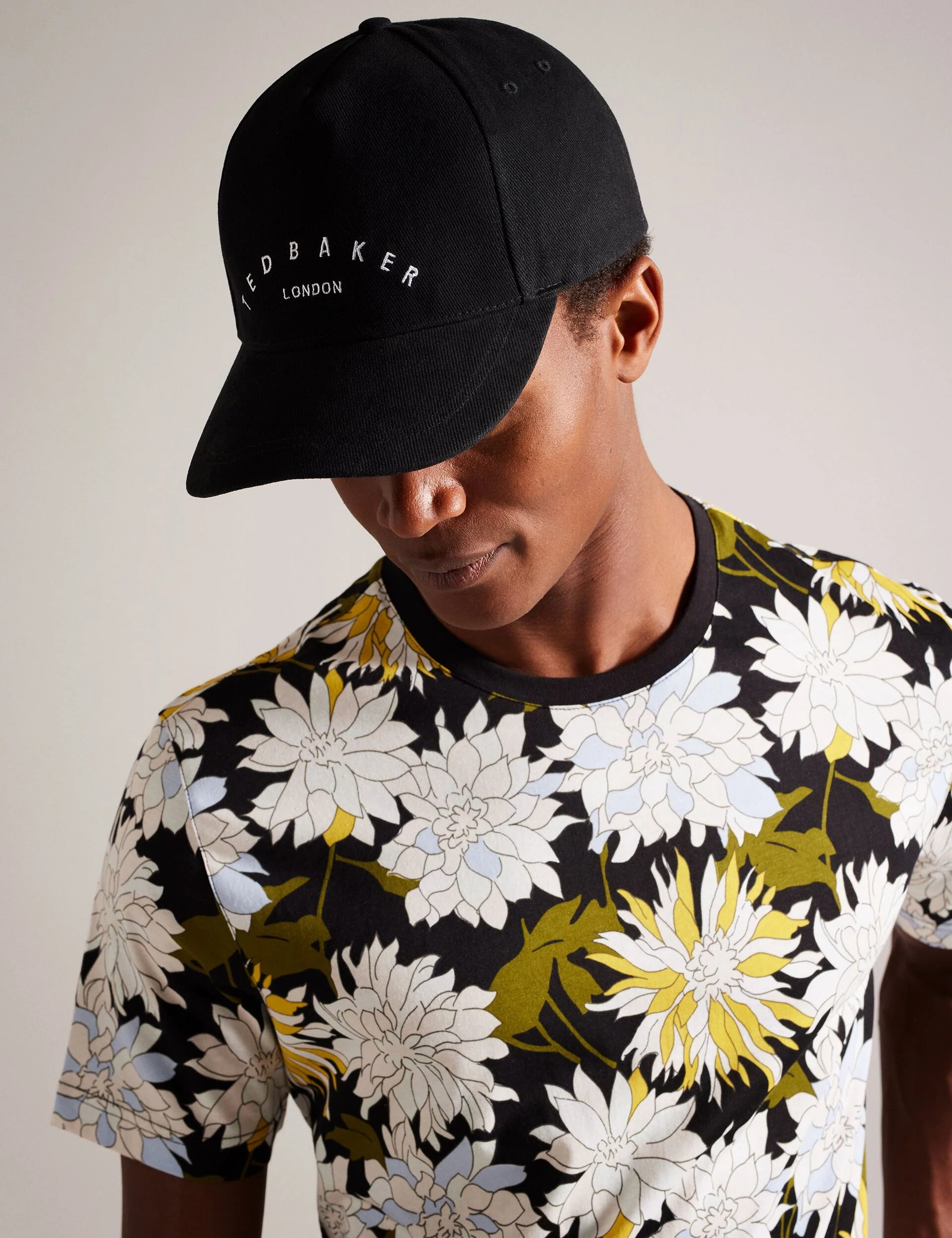 FRREDDI | BLACK