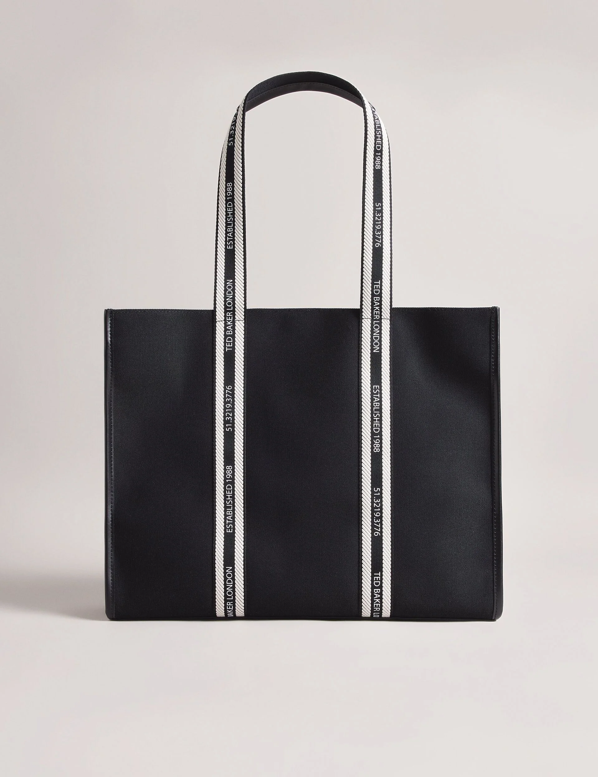 GEORJEY | BLACK