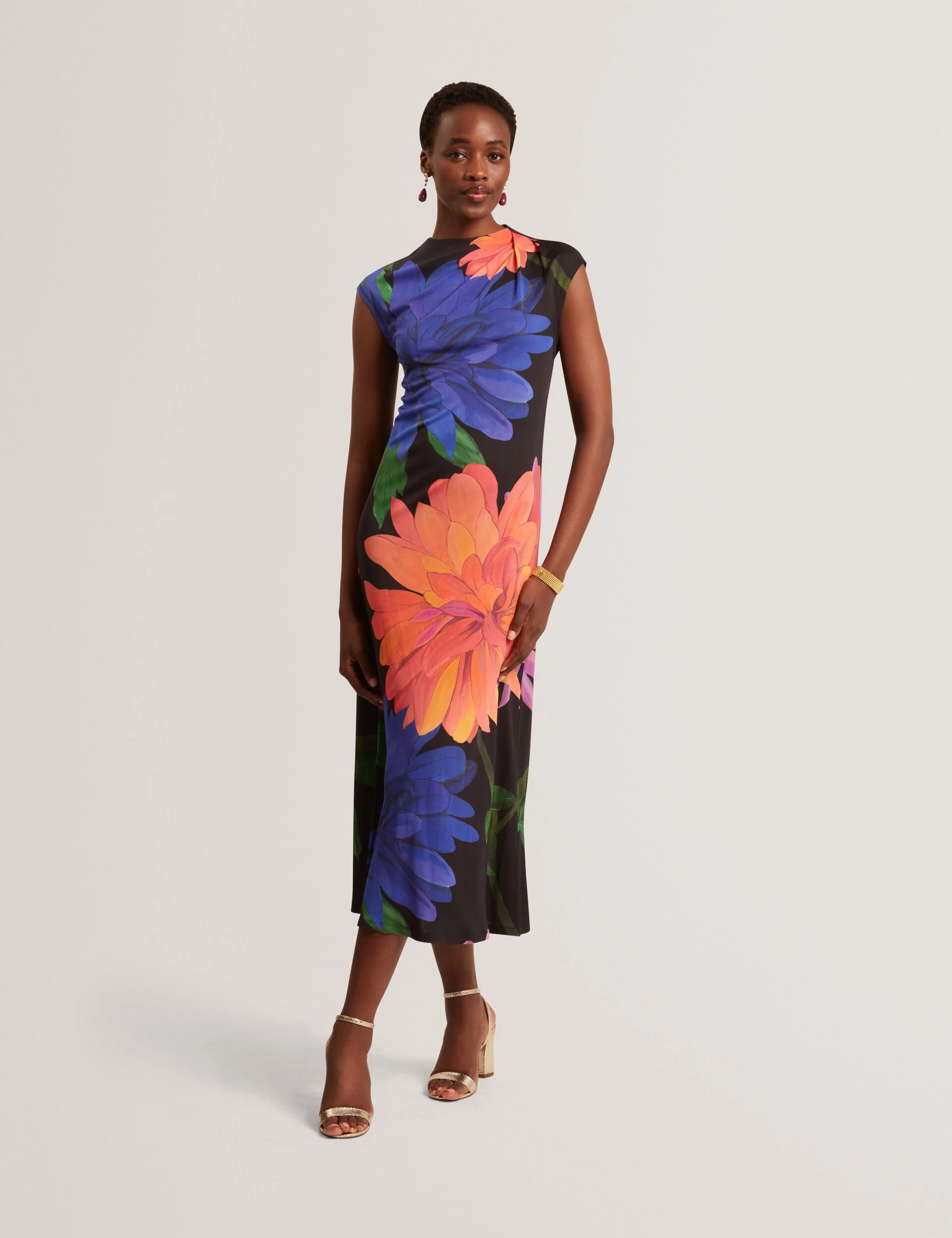 GINLA | BLACK
