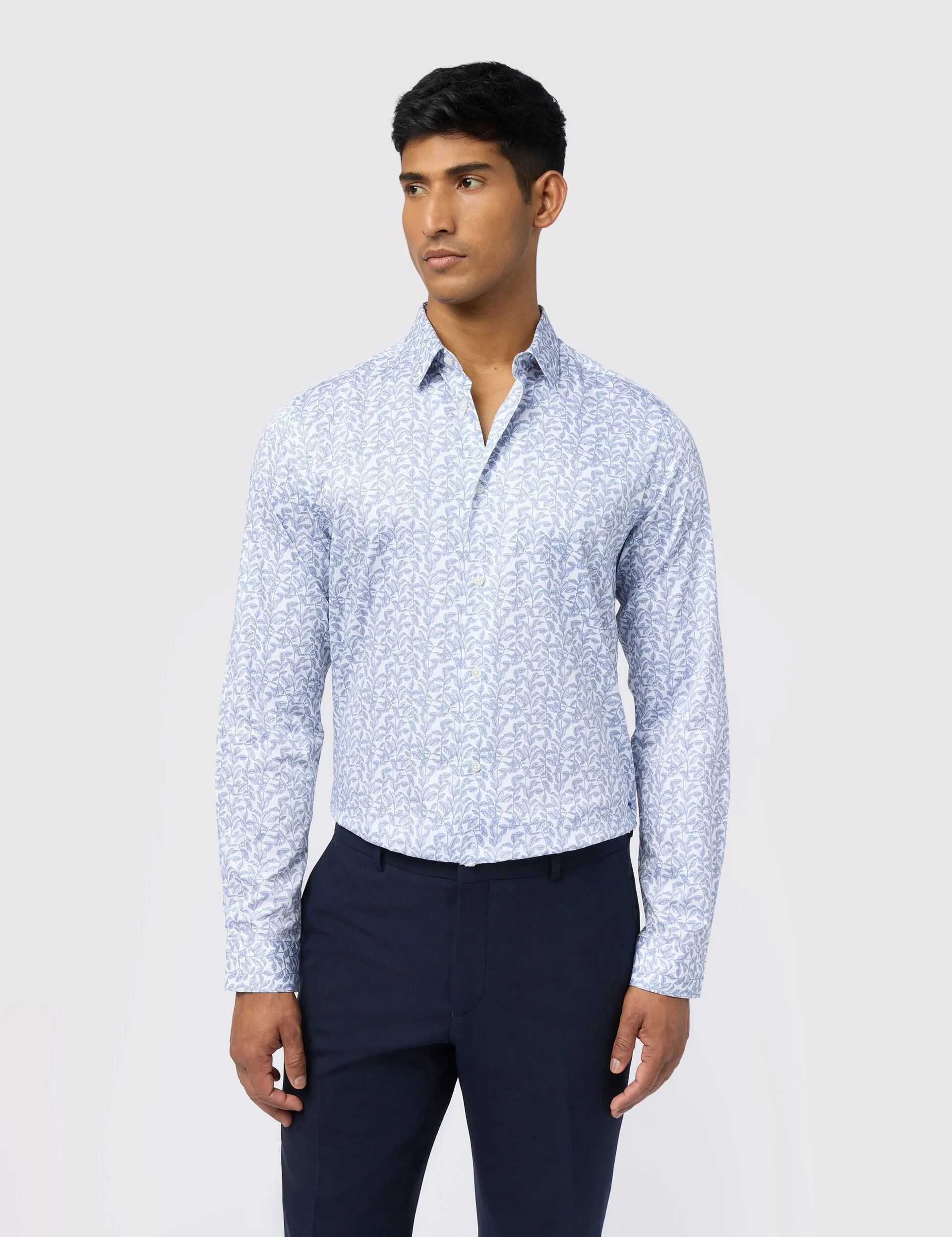 HENDRA | WHITE
