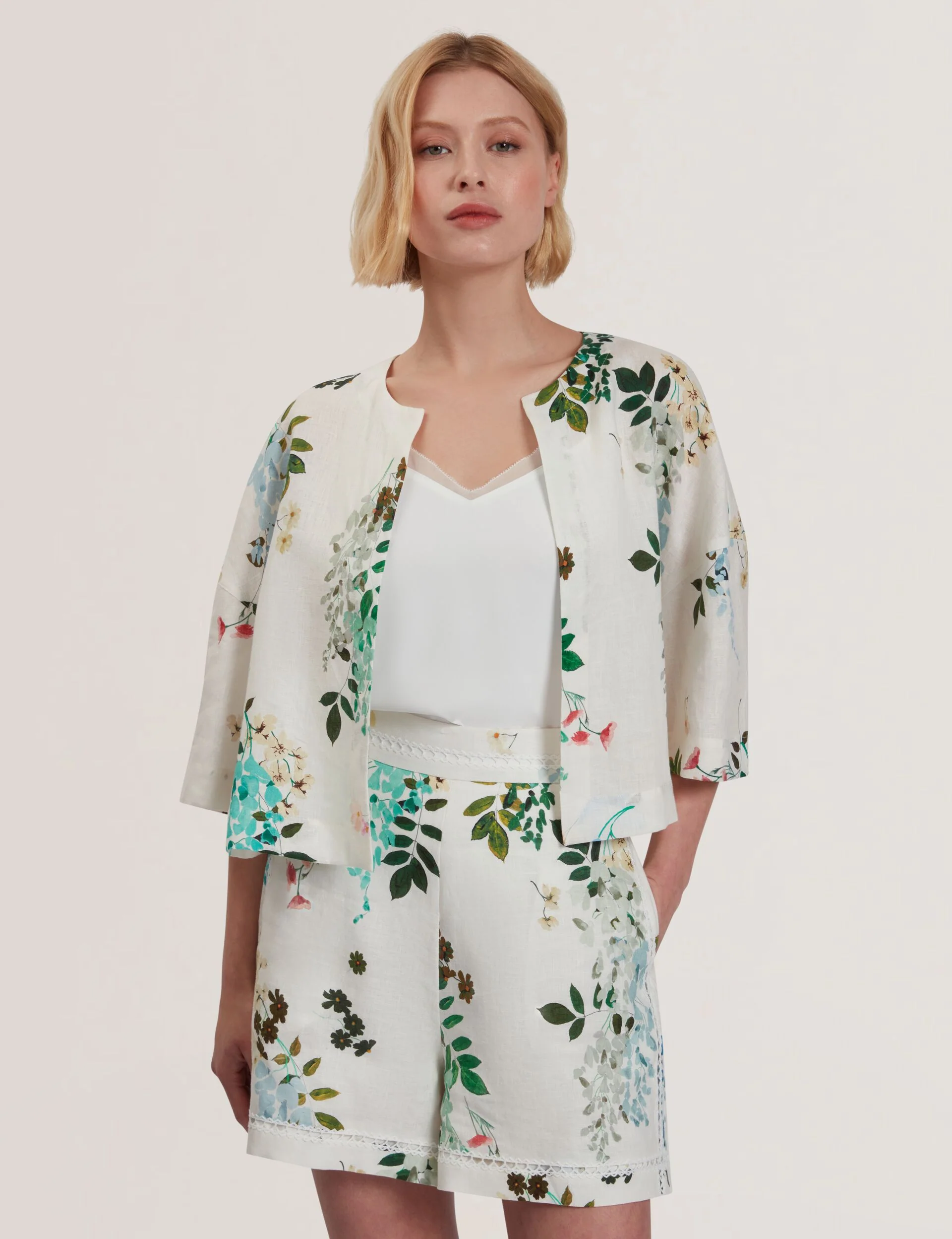 KALNA | WHITE
