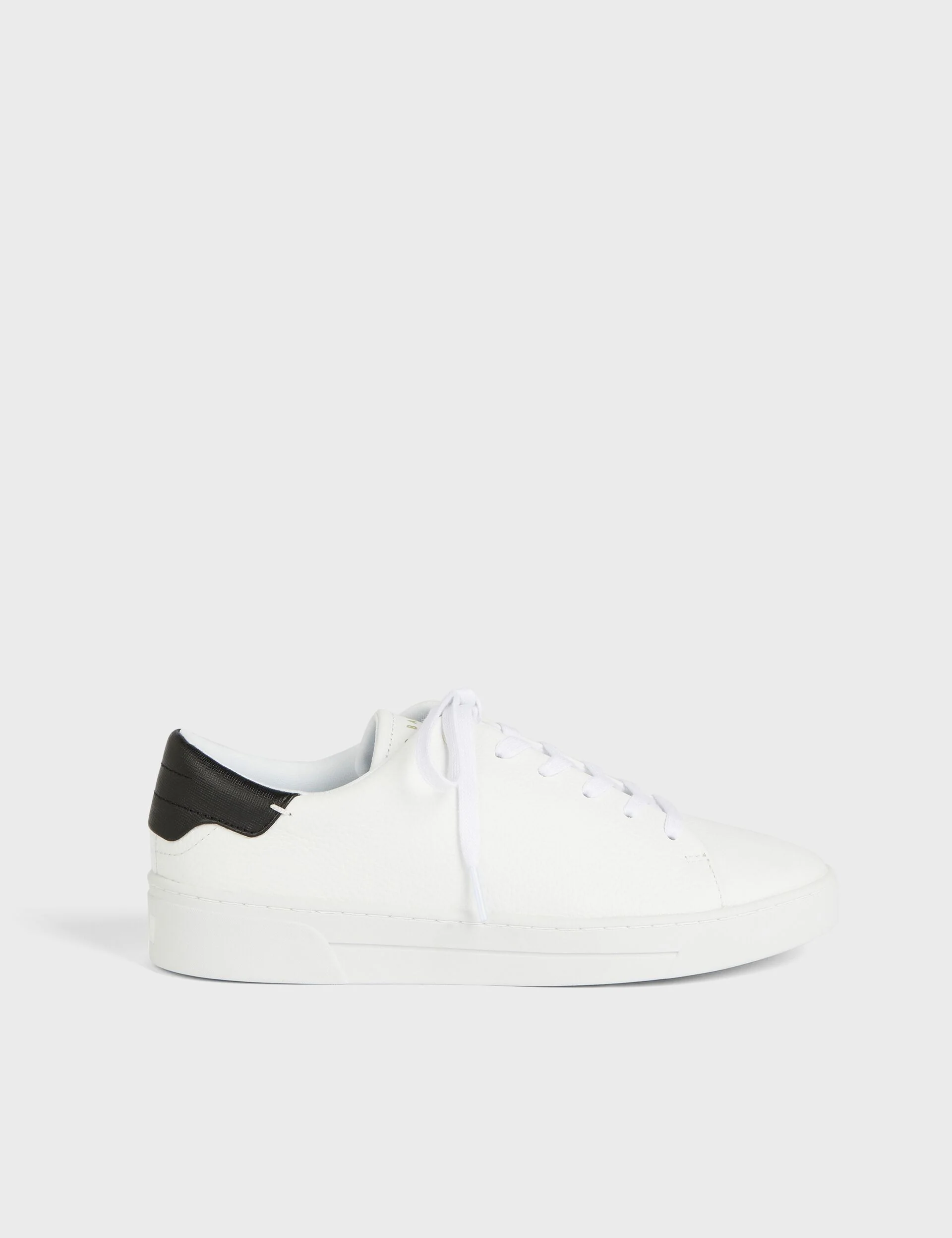 KIMMII | WHITE