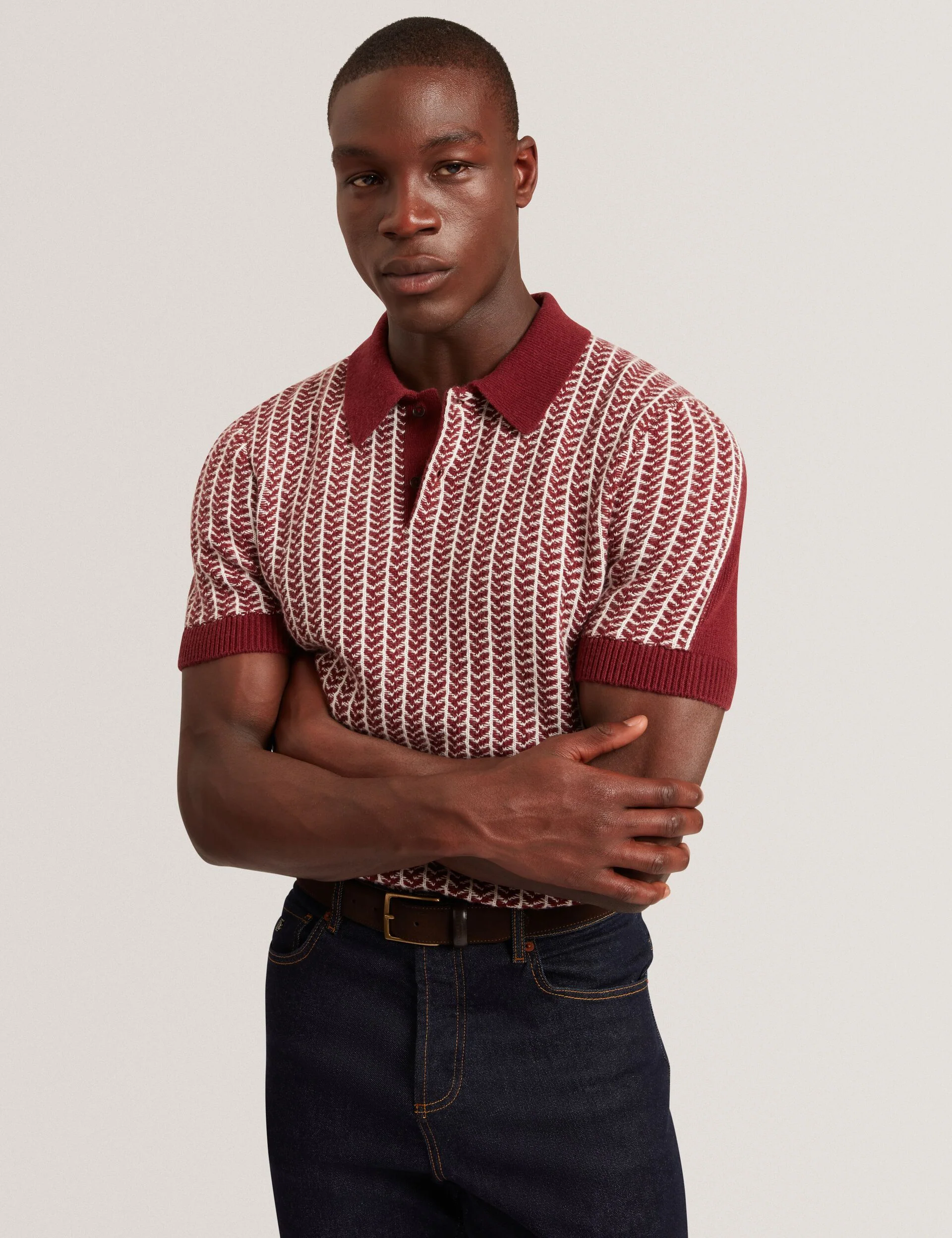 KOLOMER | MAROON
