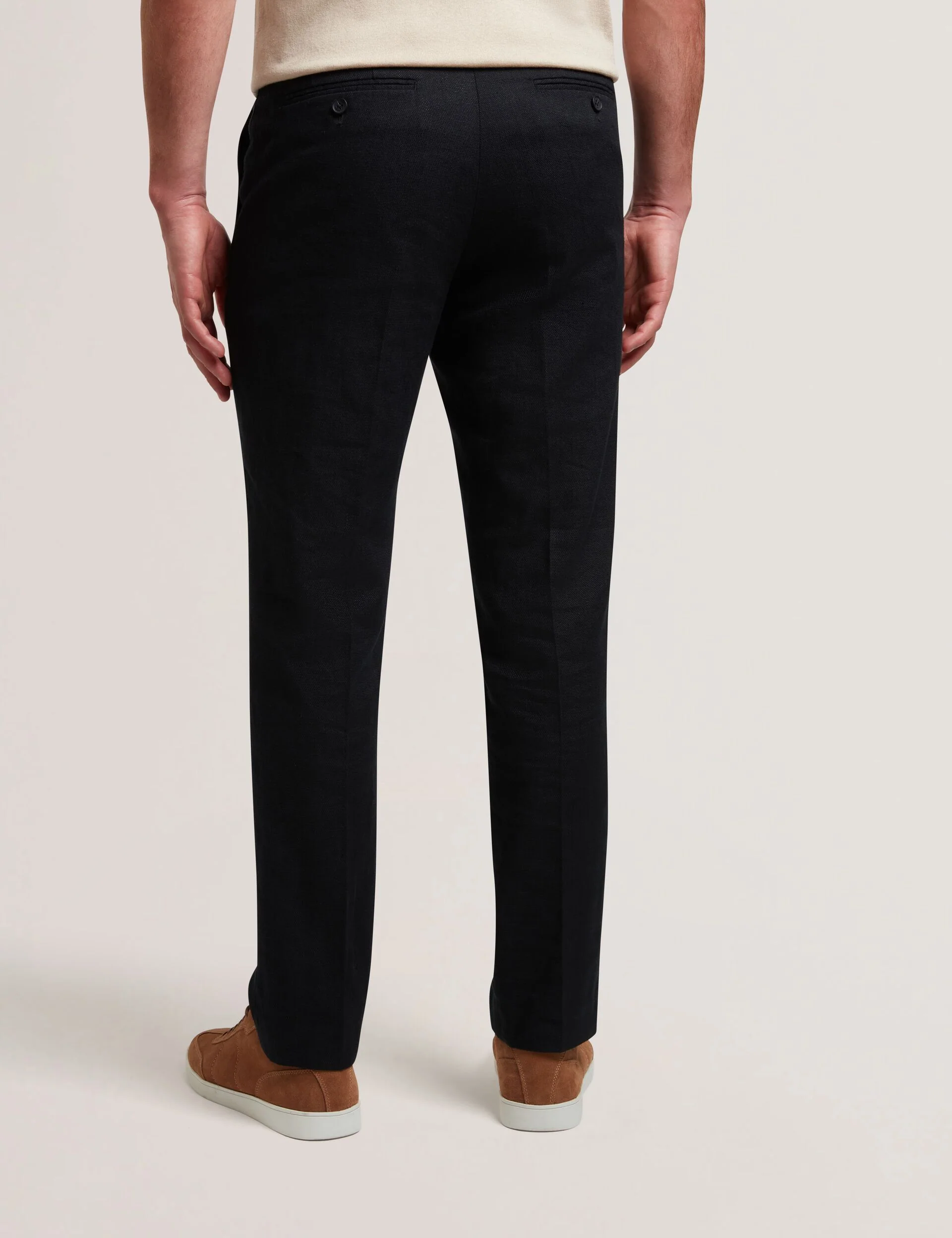KUMART | BLACK - Image 5