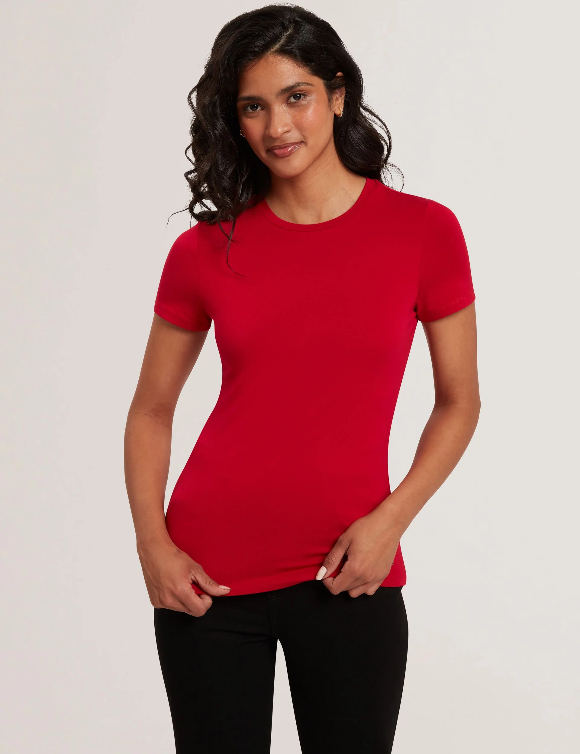 LARNAA | DARK RED