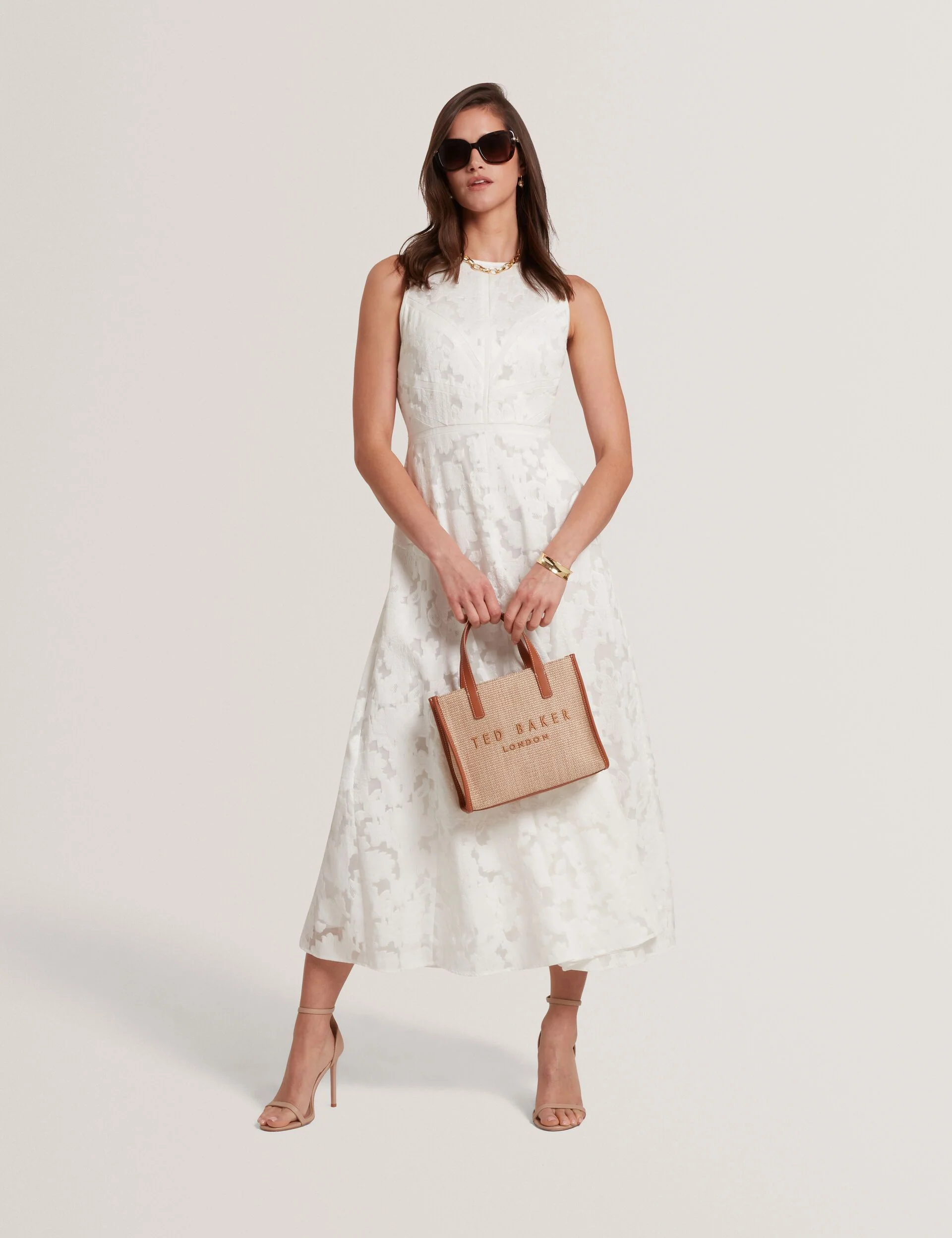 LEESAA | WHITE - Image 6