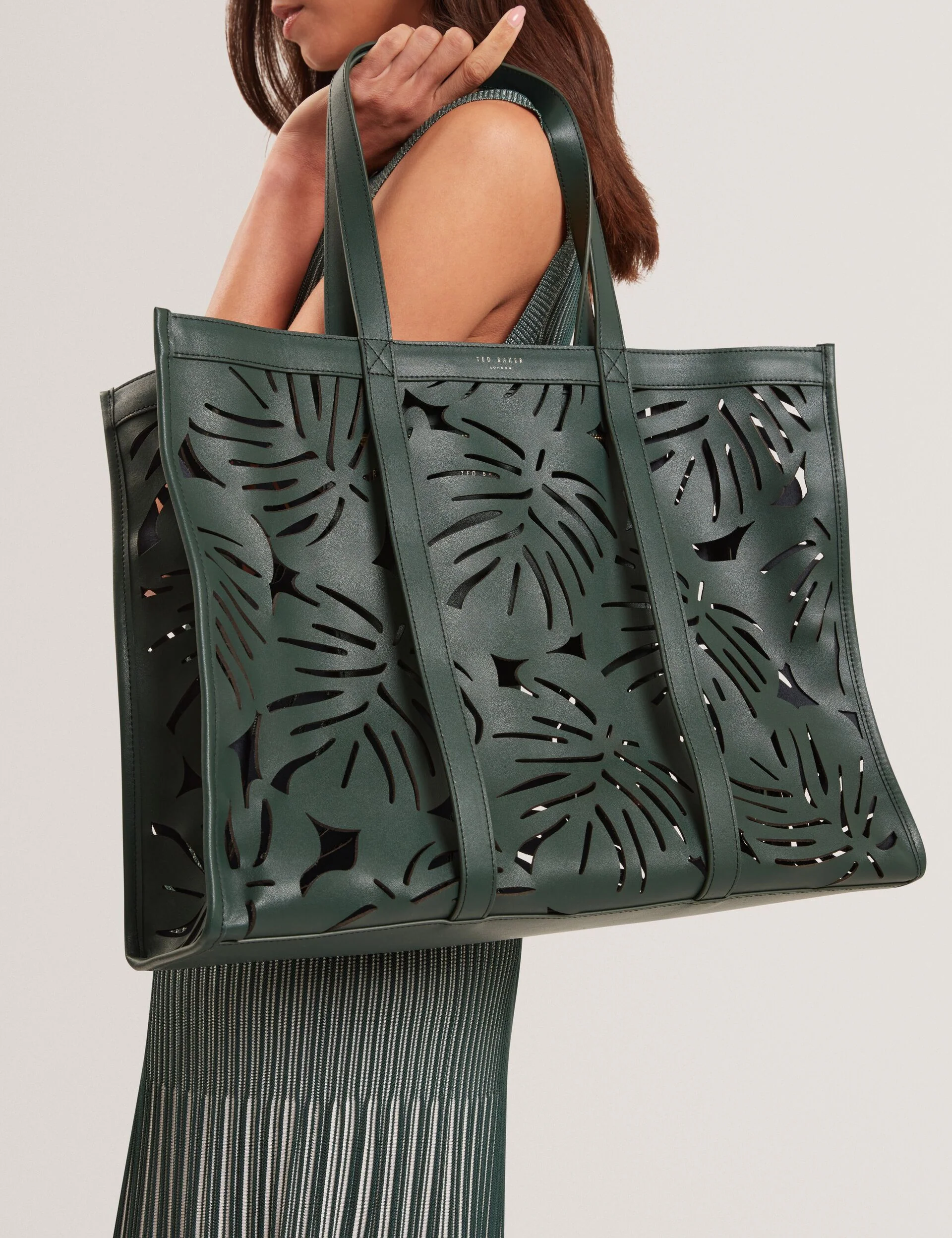 LEIIAN | GREEN