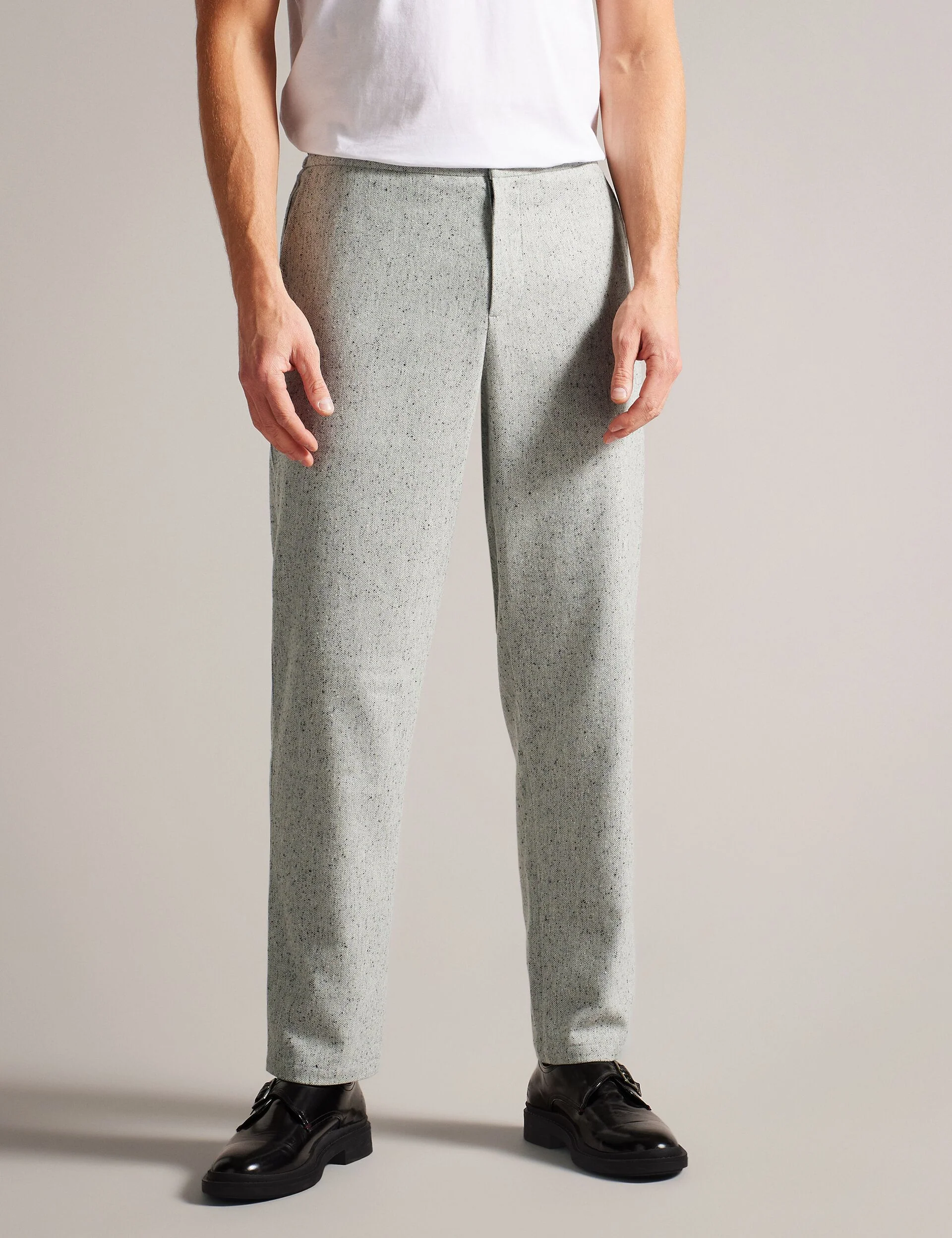 LOPUS | LIGHT GREY