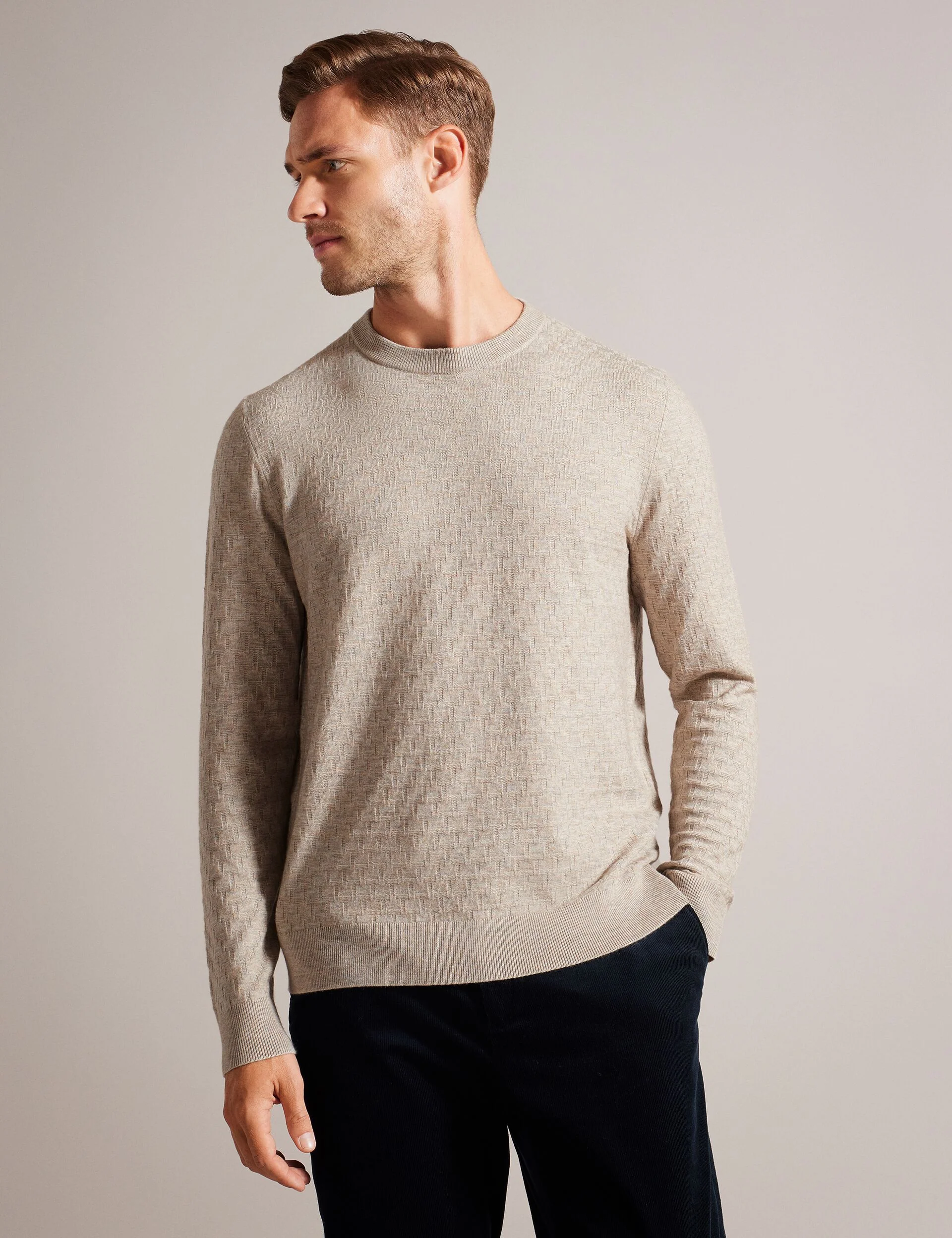 LOUNG | TAN