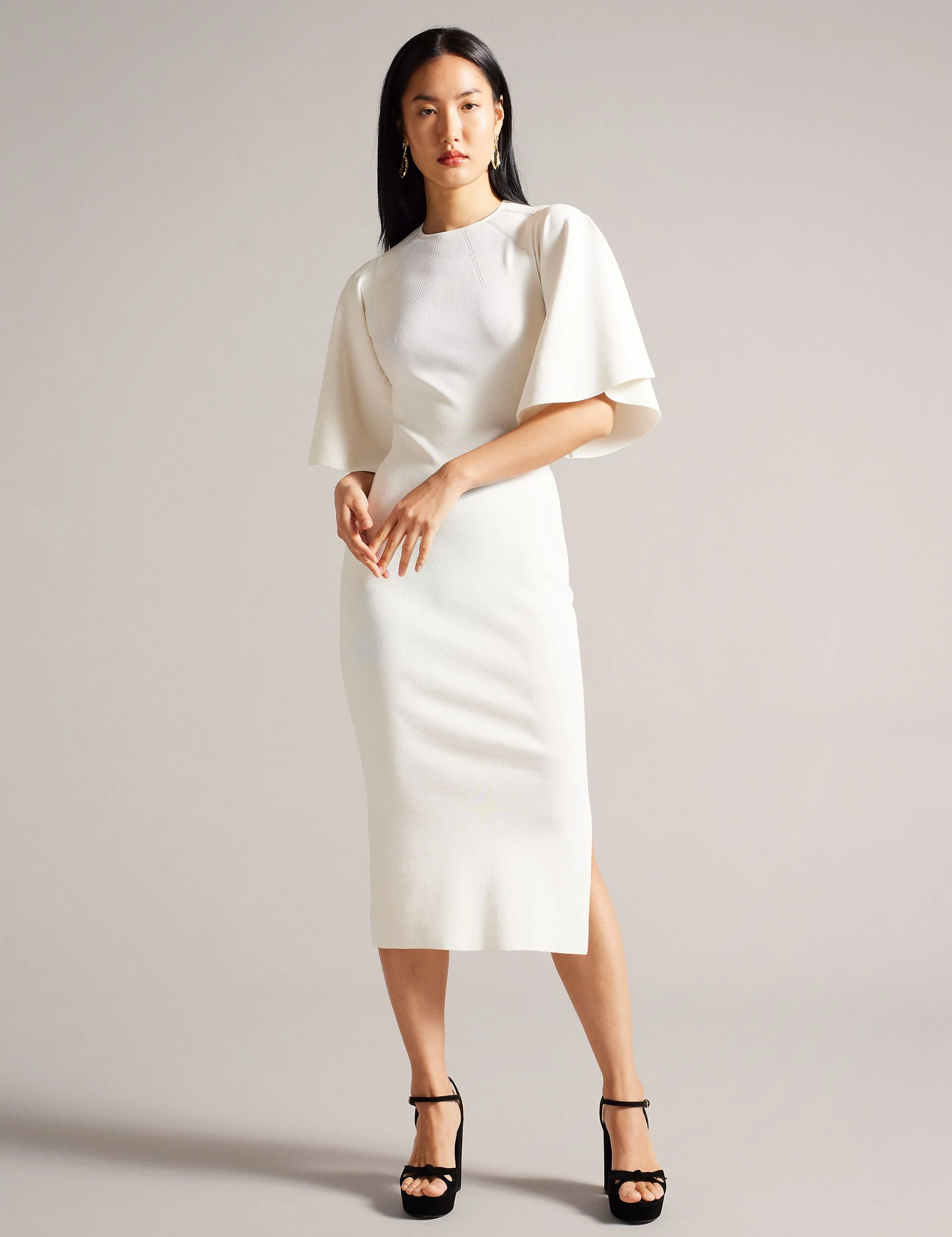 LOUNIA | WHITE
