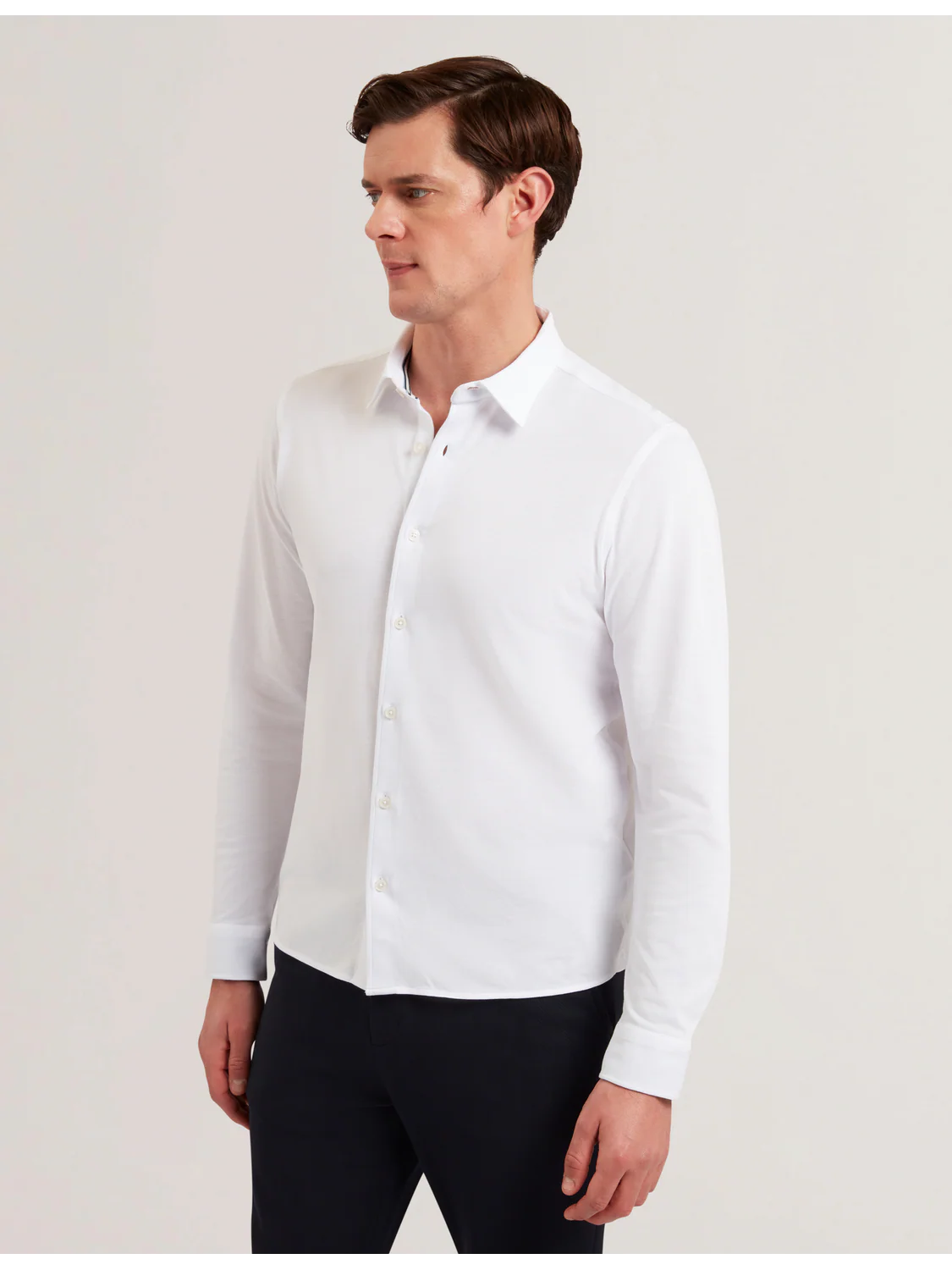 LUCKEY | WHITE