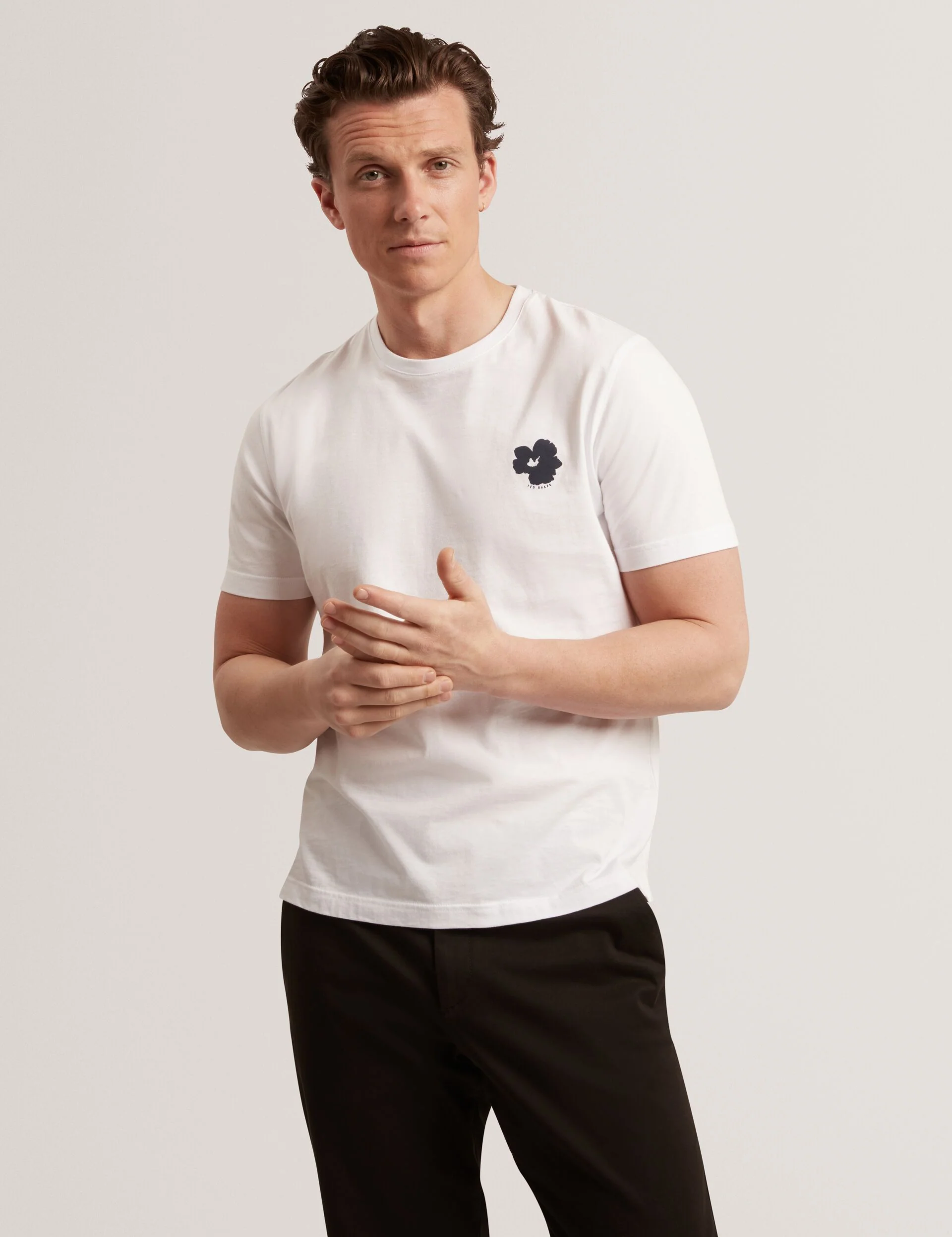 MANRIC | WHITE
