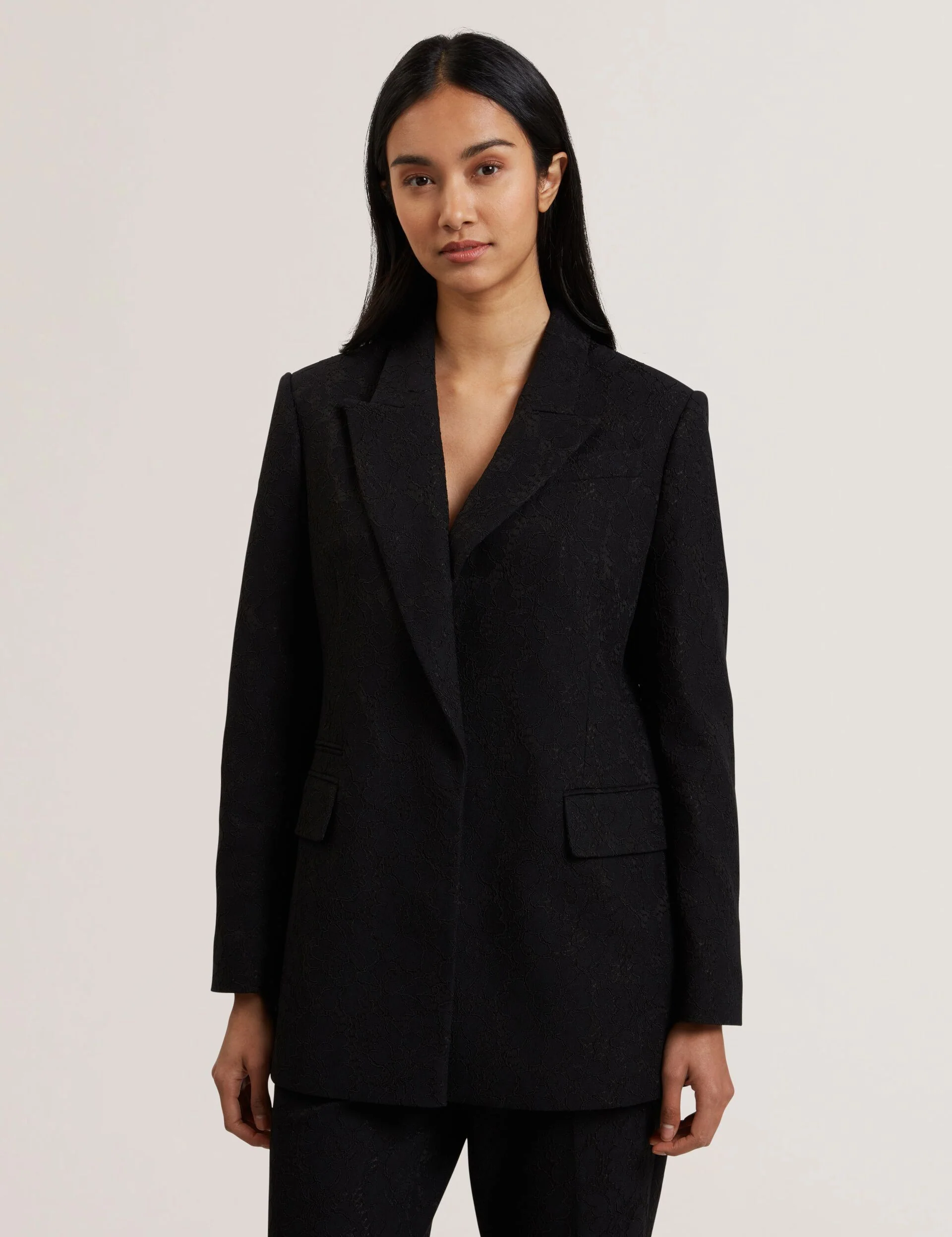 MERIO | BLACK