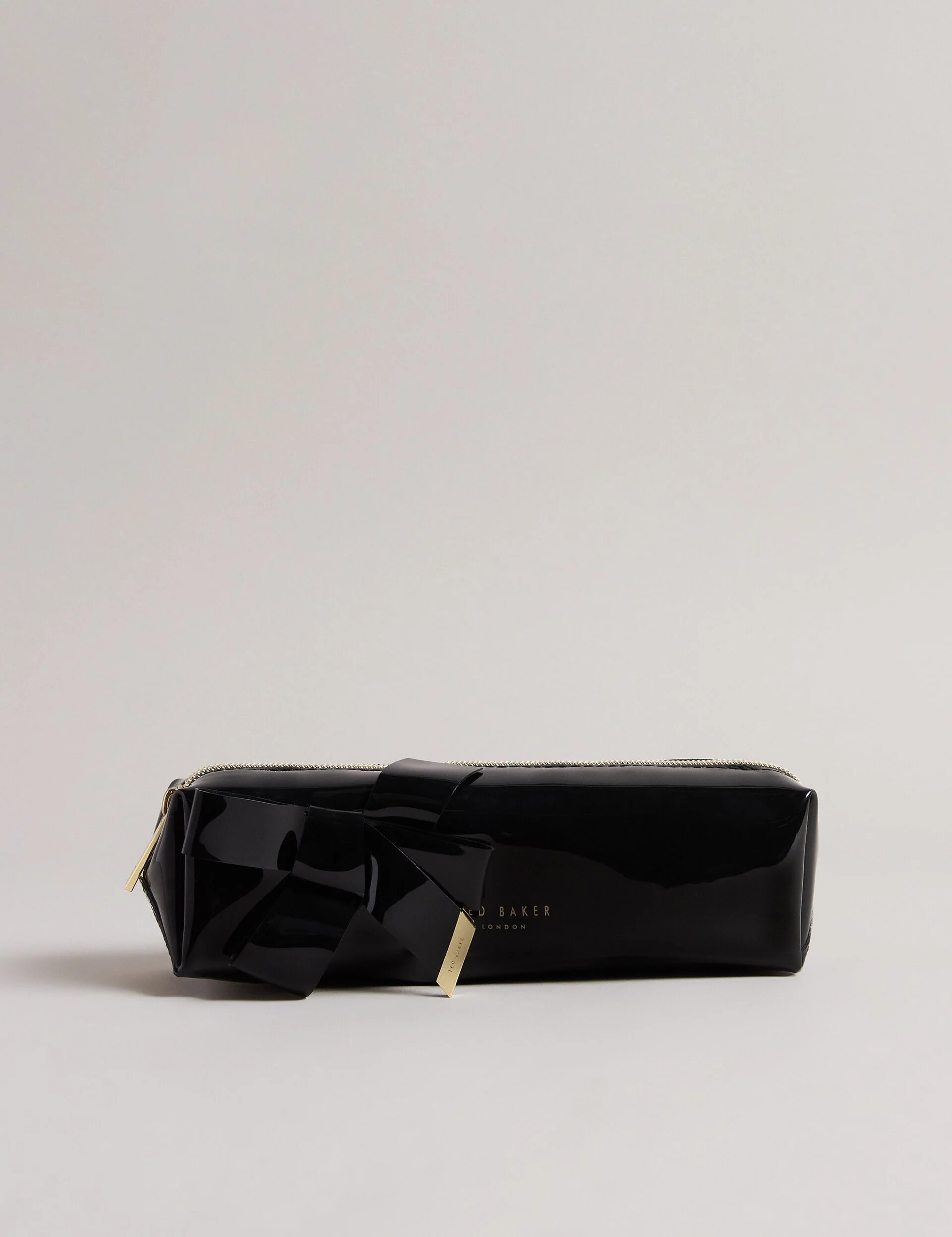 NIKARA | BLACK