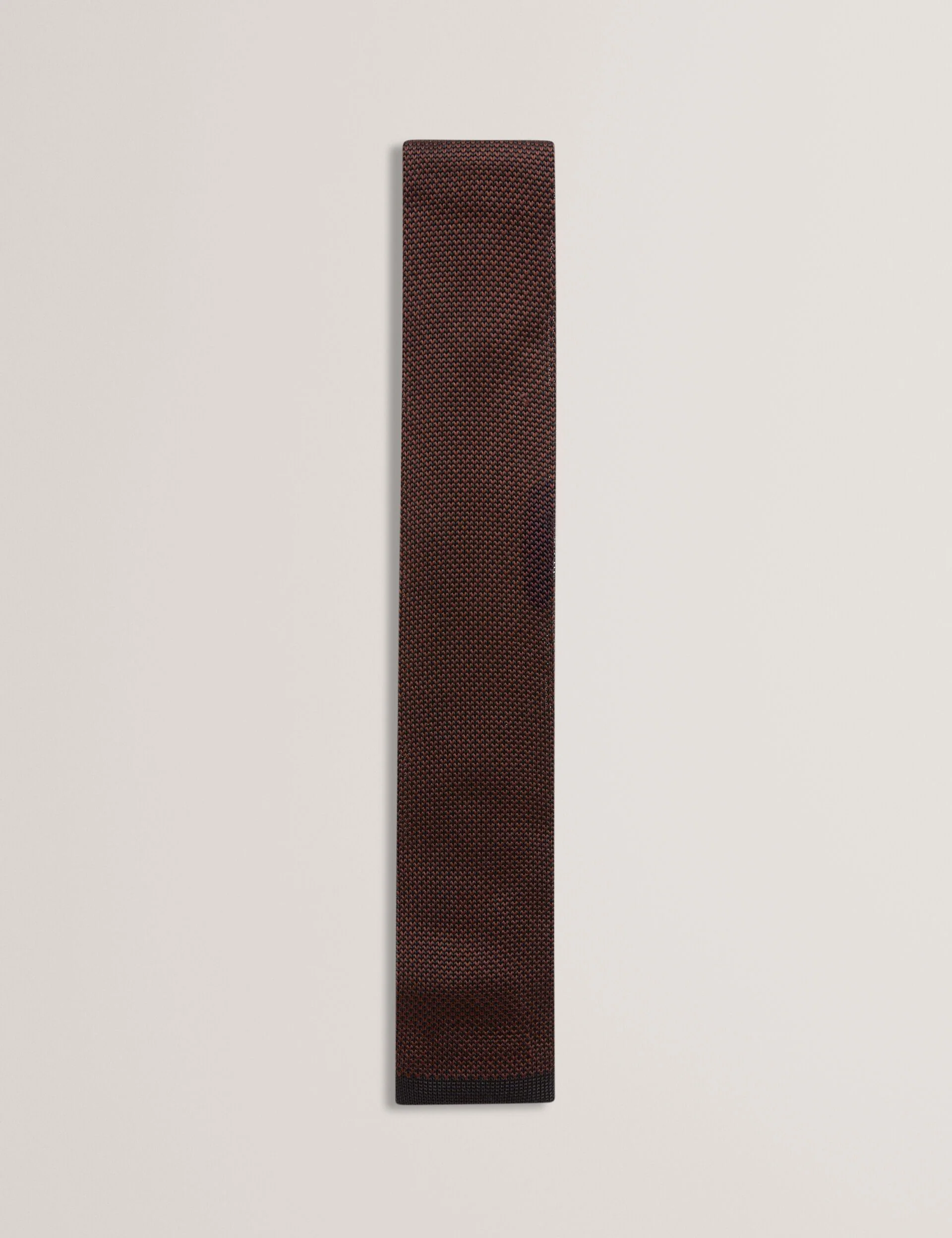 ONUR | BROWN