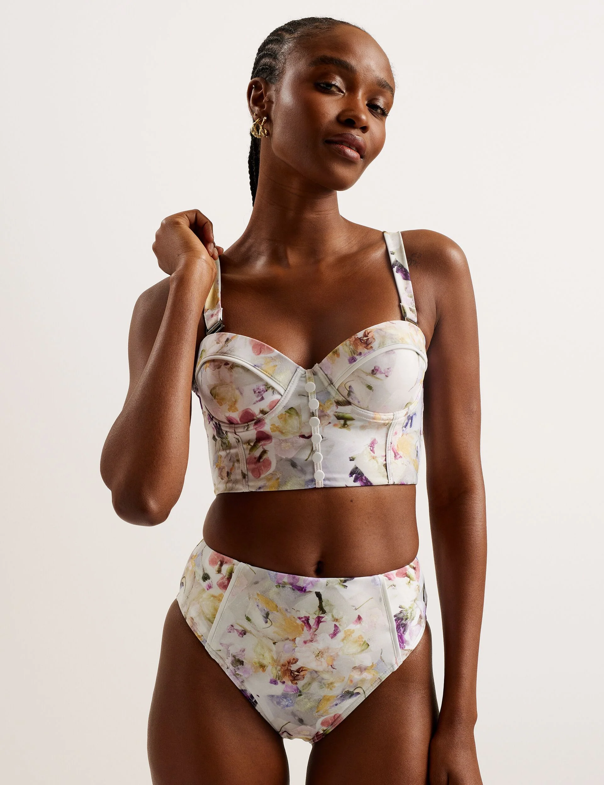 OVELINA | WHITE