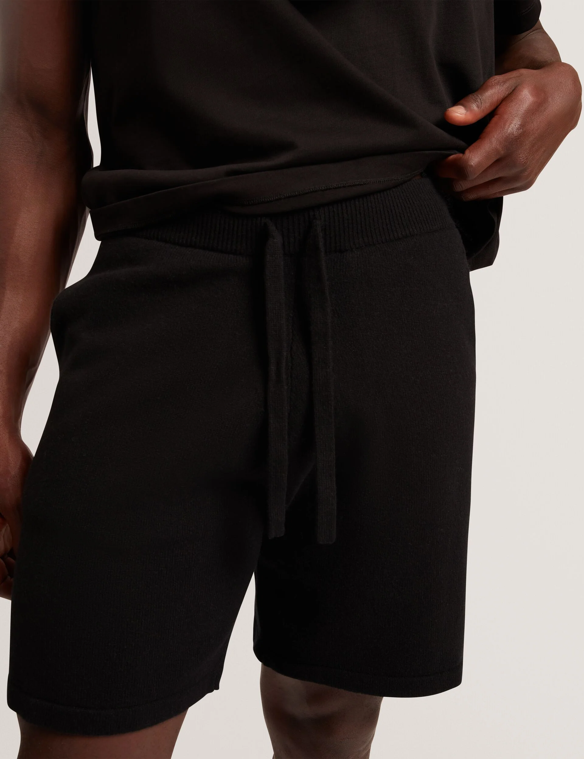OWAINE | BLACK - Image 4