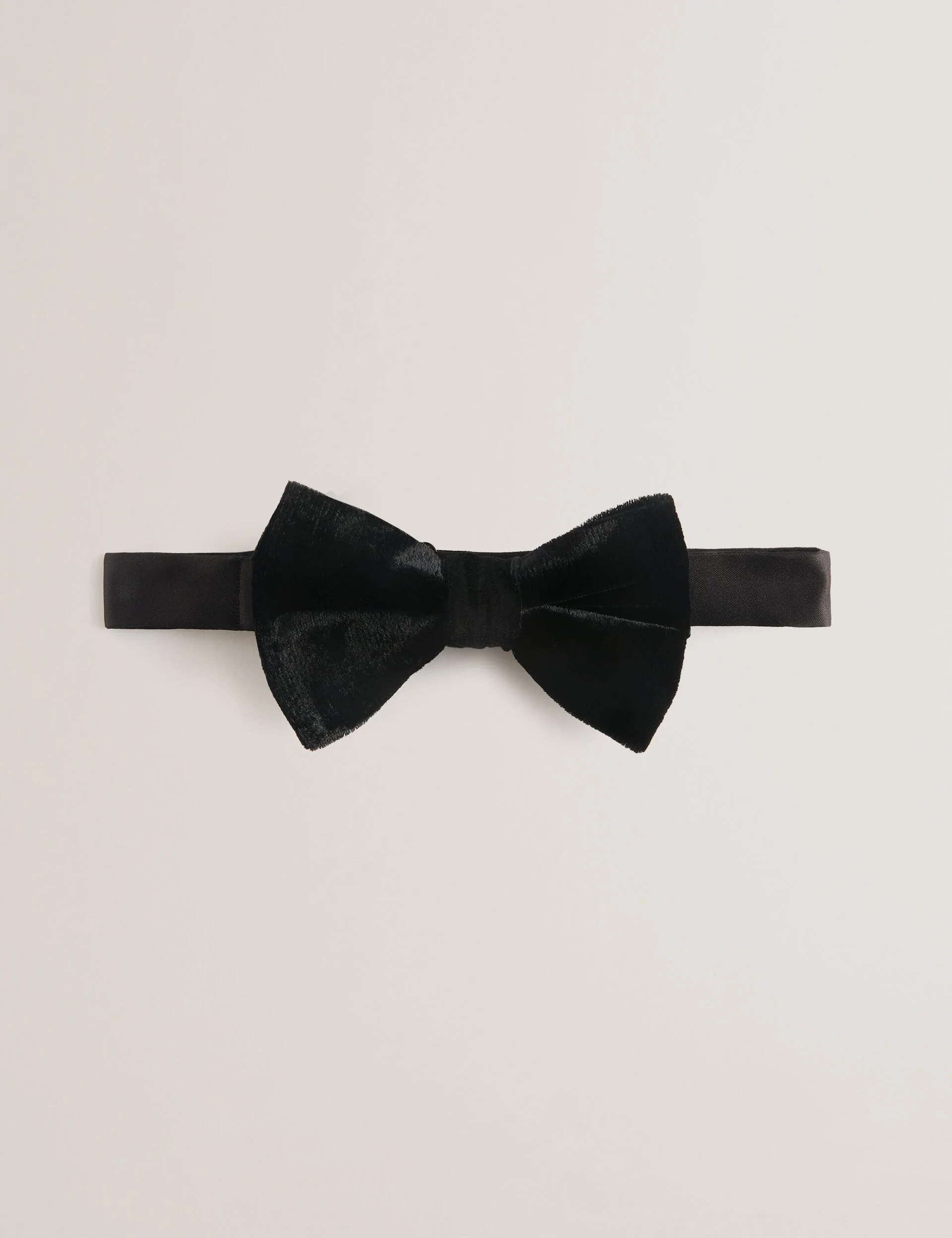 POPOVS | BLACK