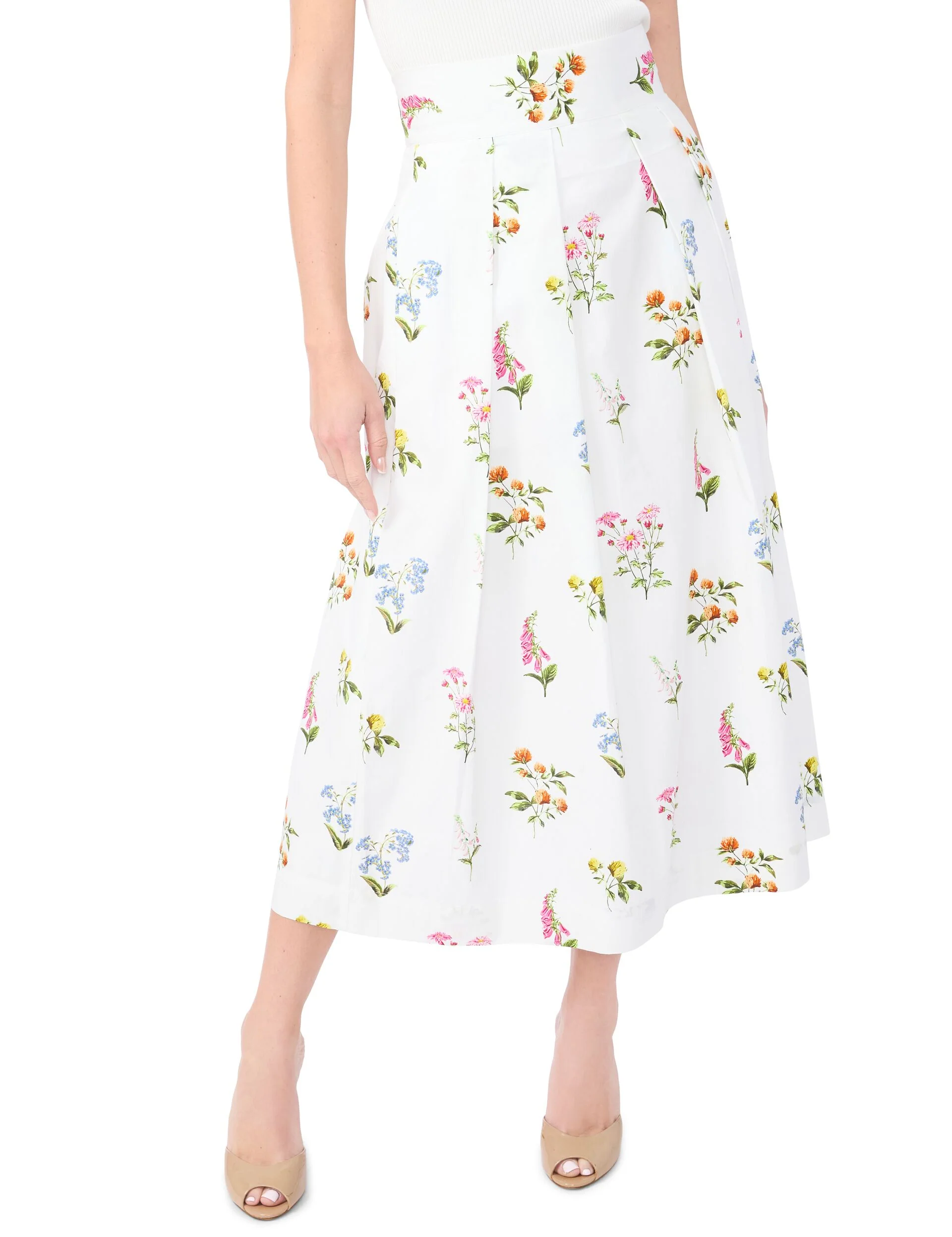 RIHANA | WHITE