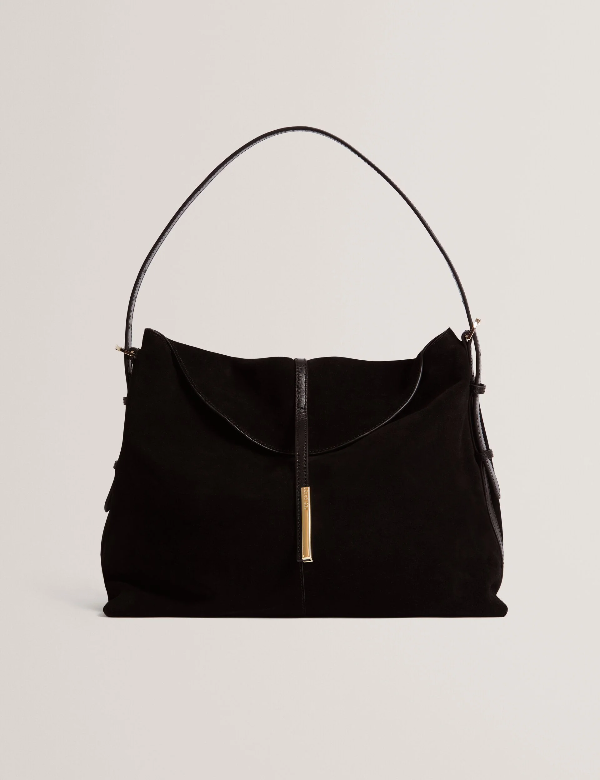 SLLOANE | BLACK