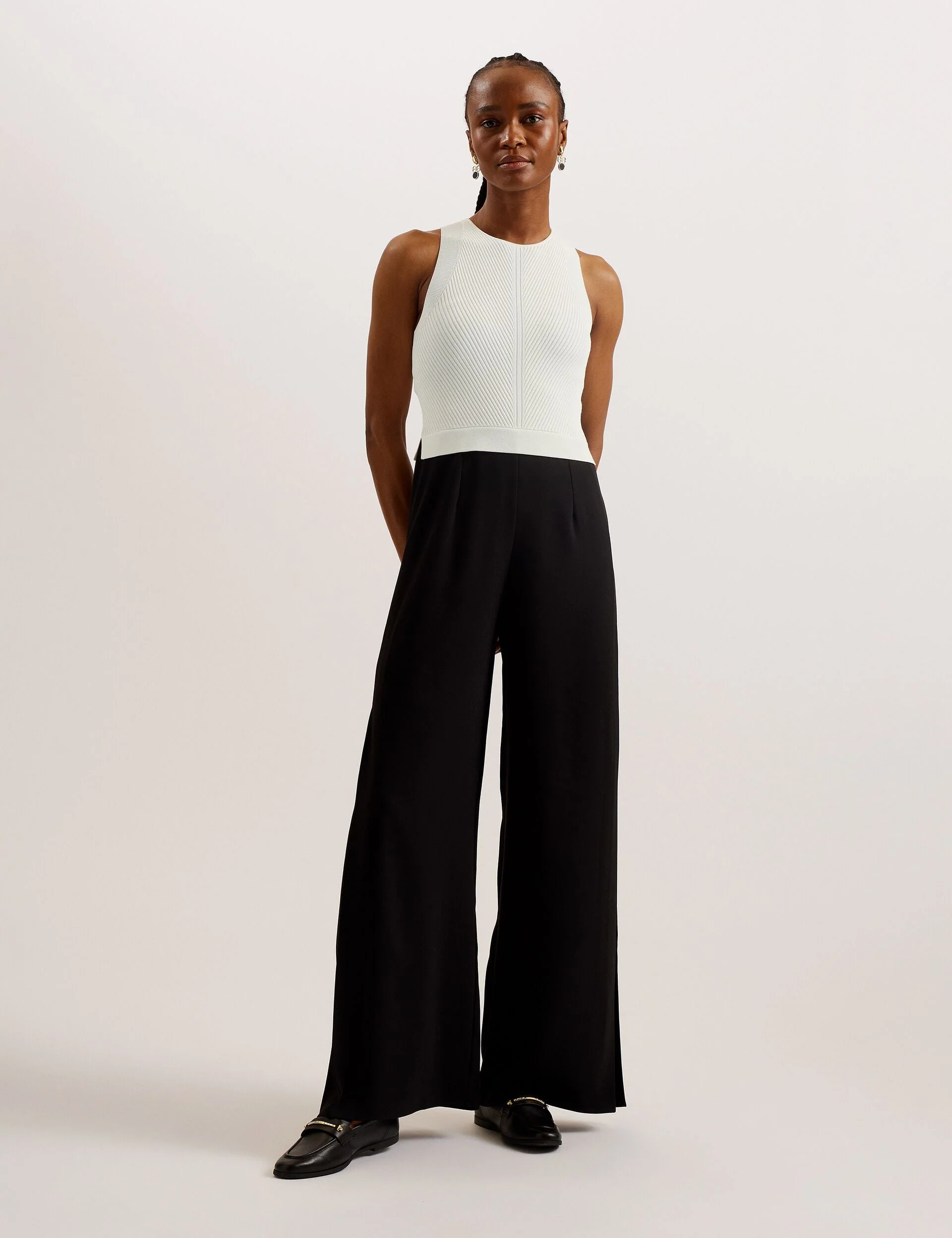 TOVELI | BLACK