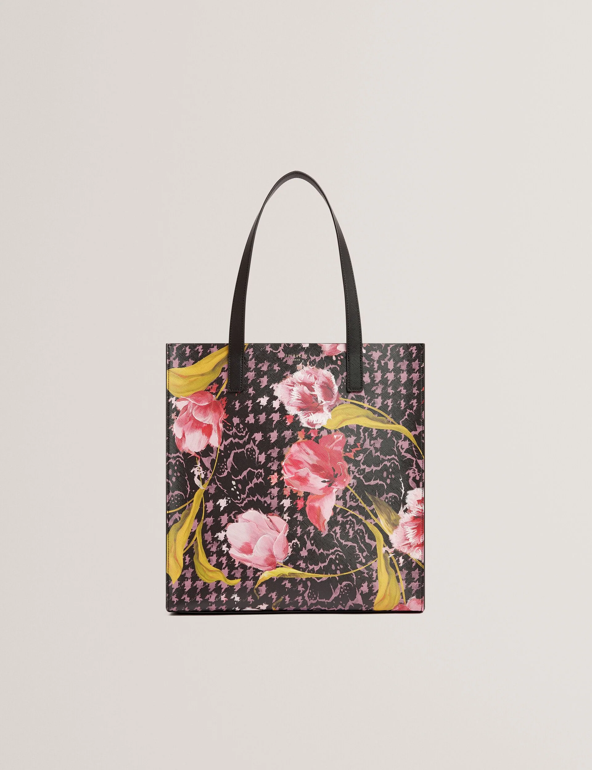 TULLSA | BLACK