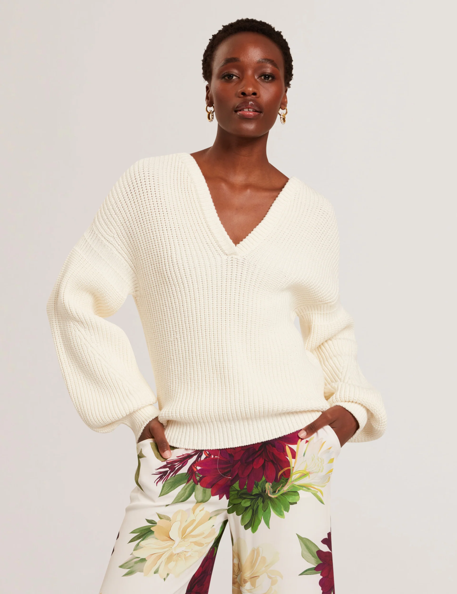 VELMEE | WHITE