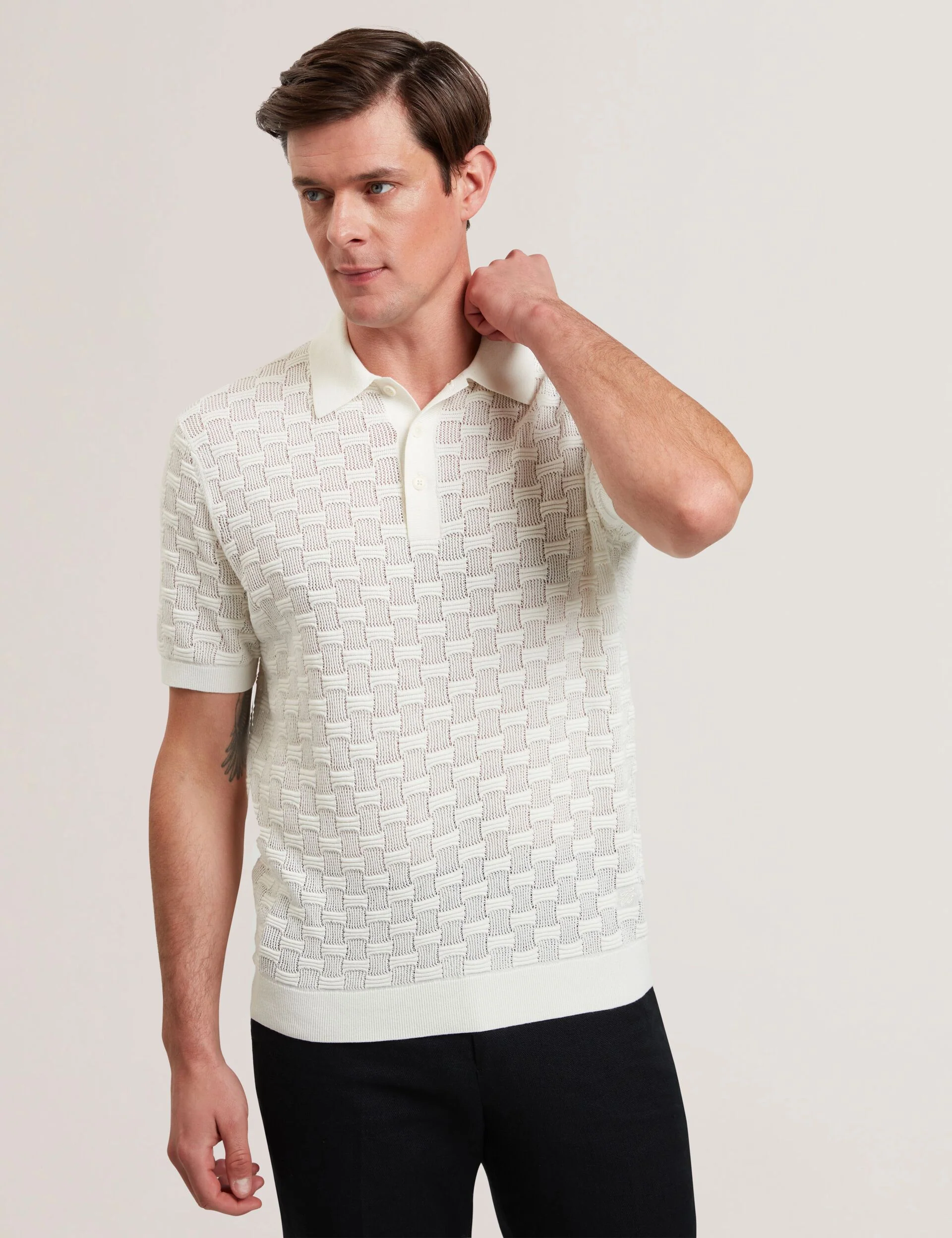 WATERBY | WHITE