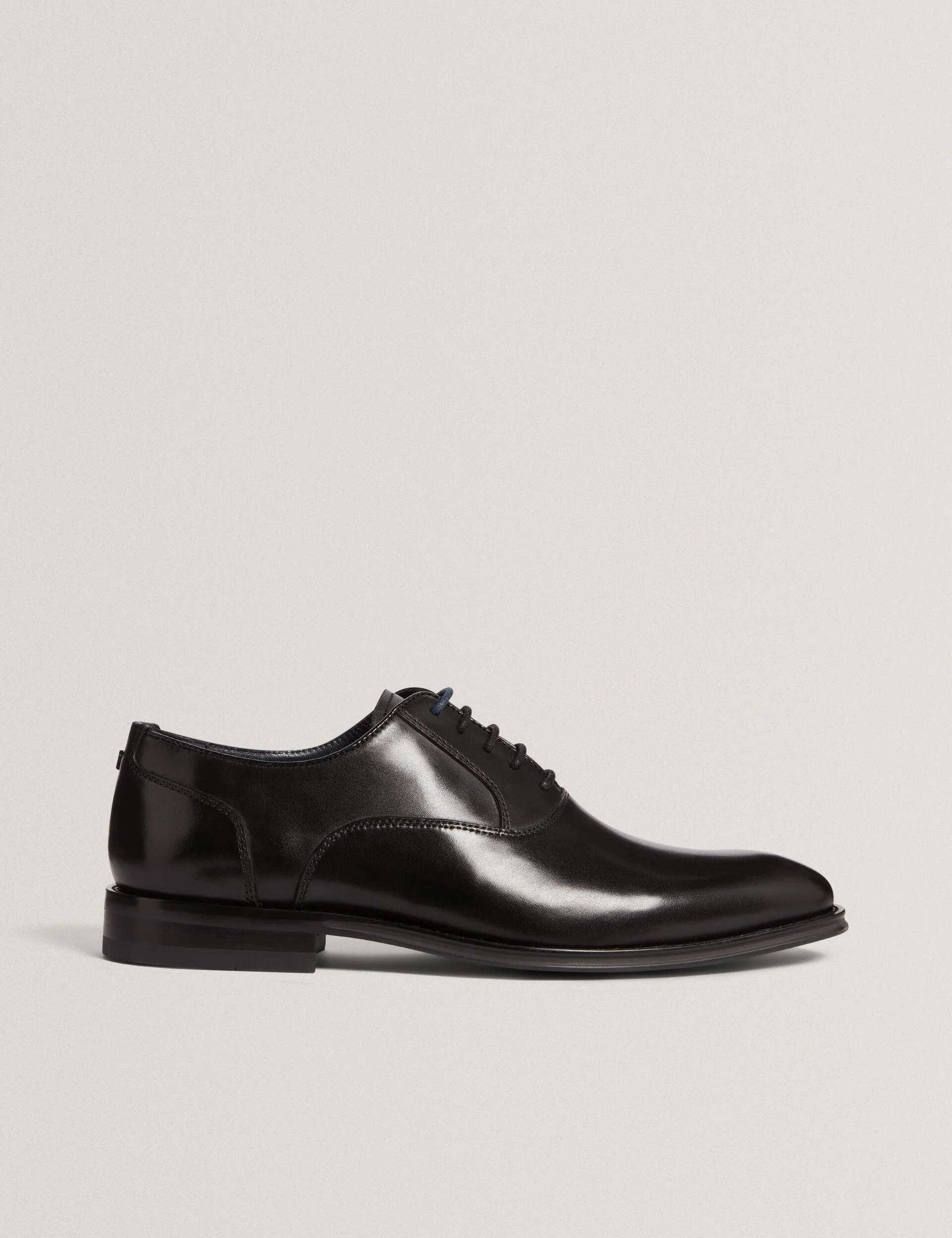 WYLDEN | BLACK