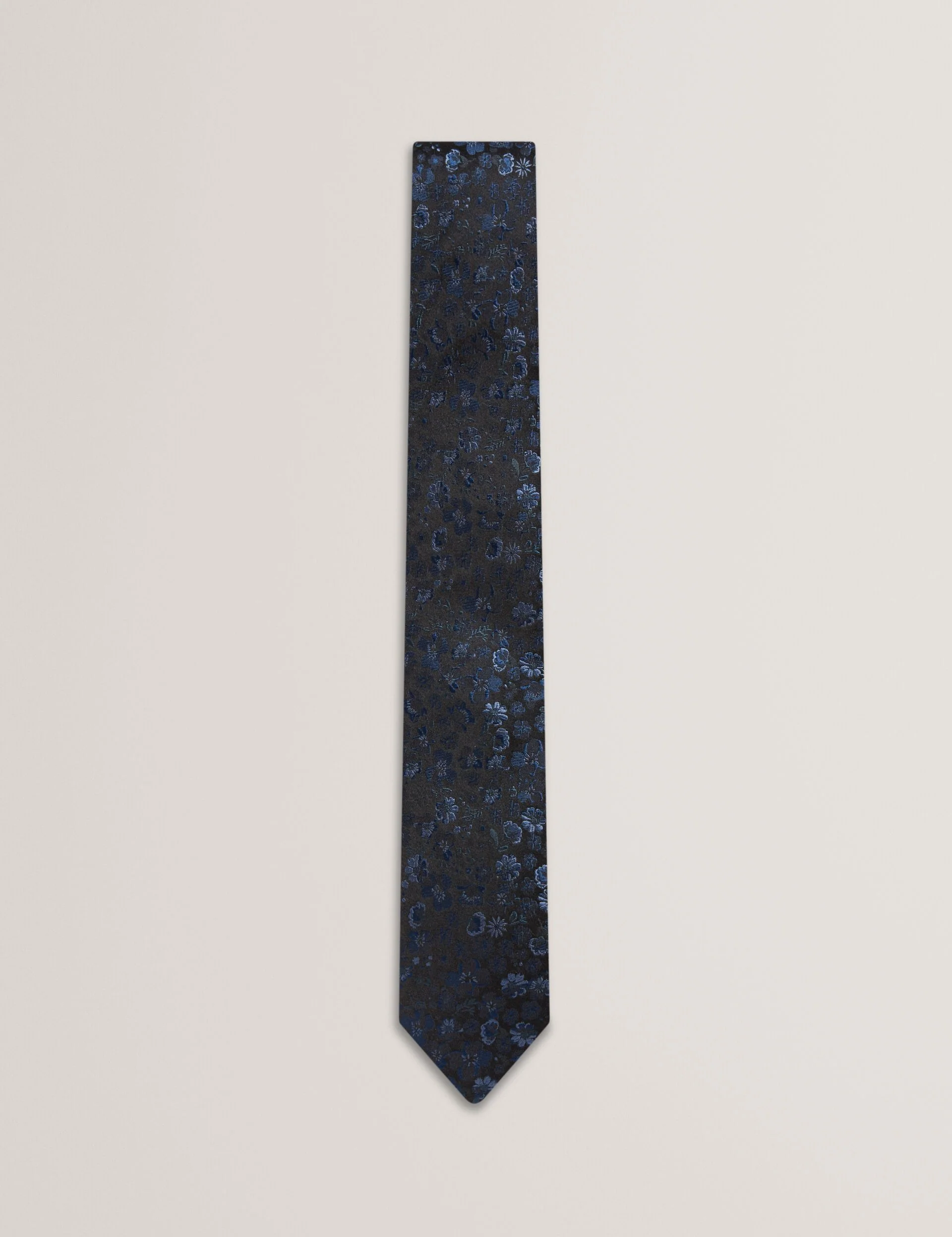 ZAREN | NAVY